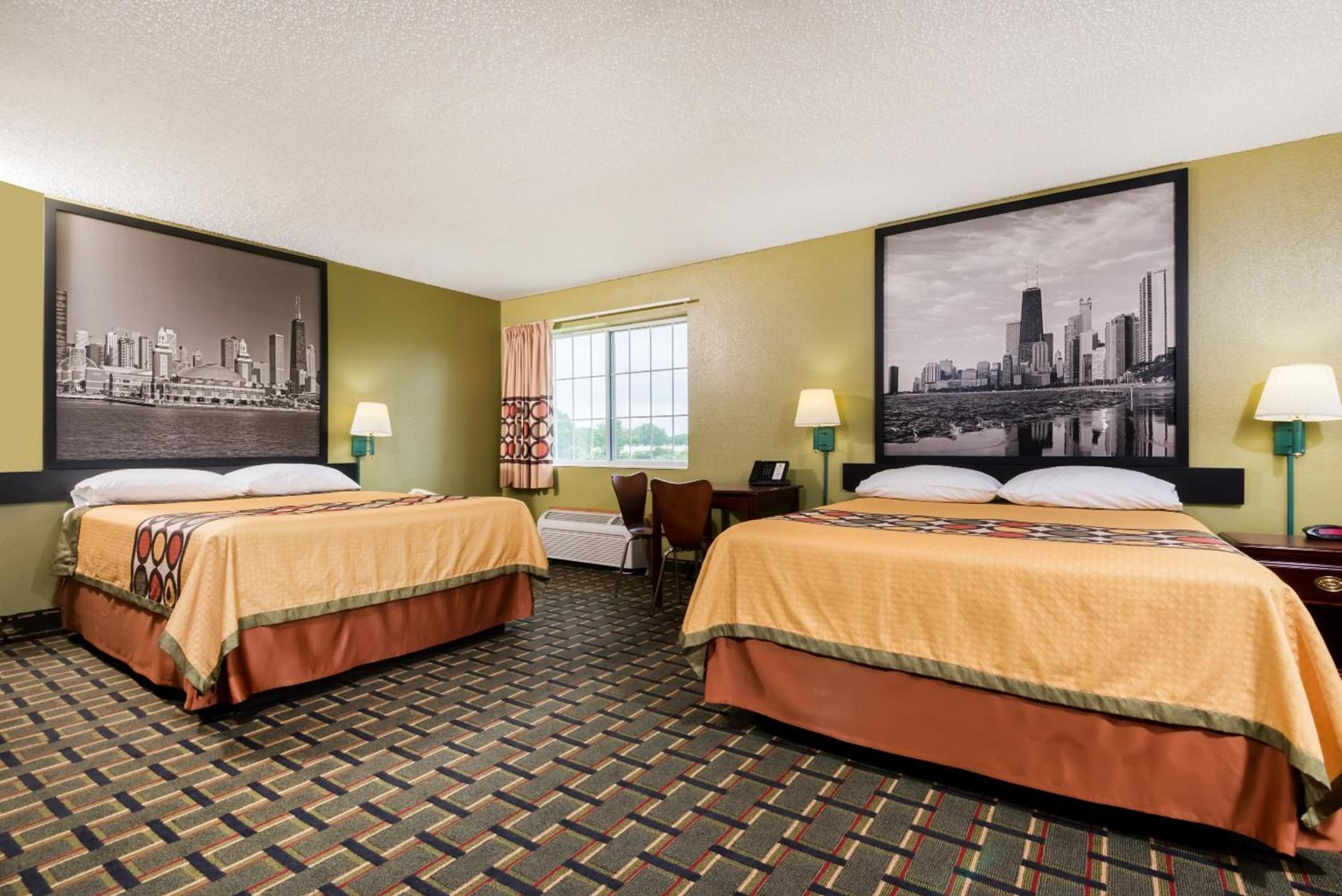 Super 8 by Wyndham Mt. Carmel IL photo 20