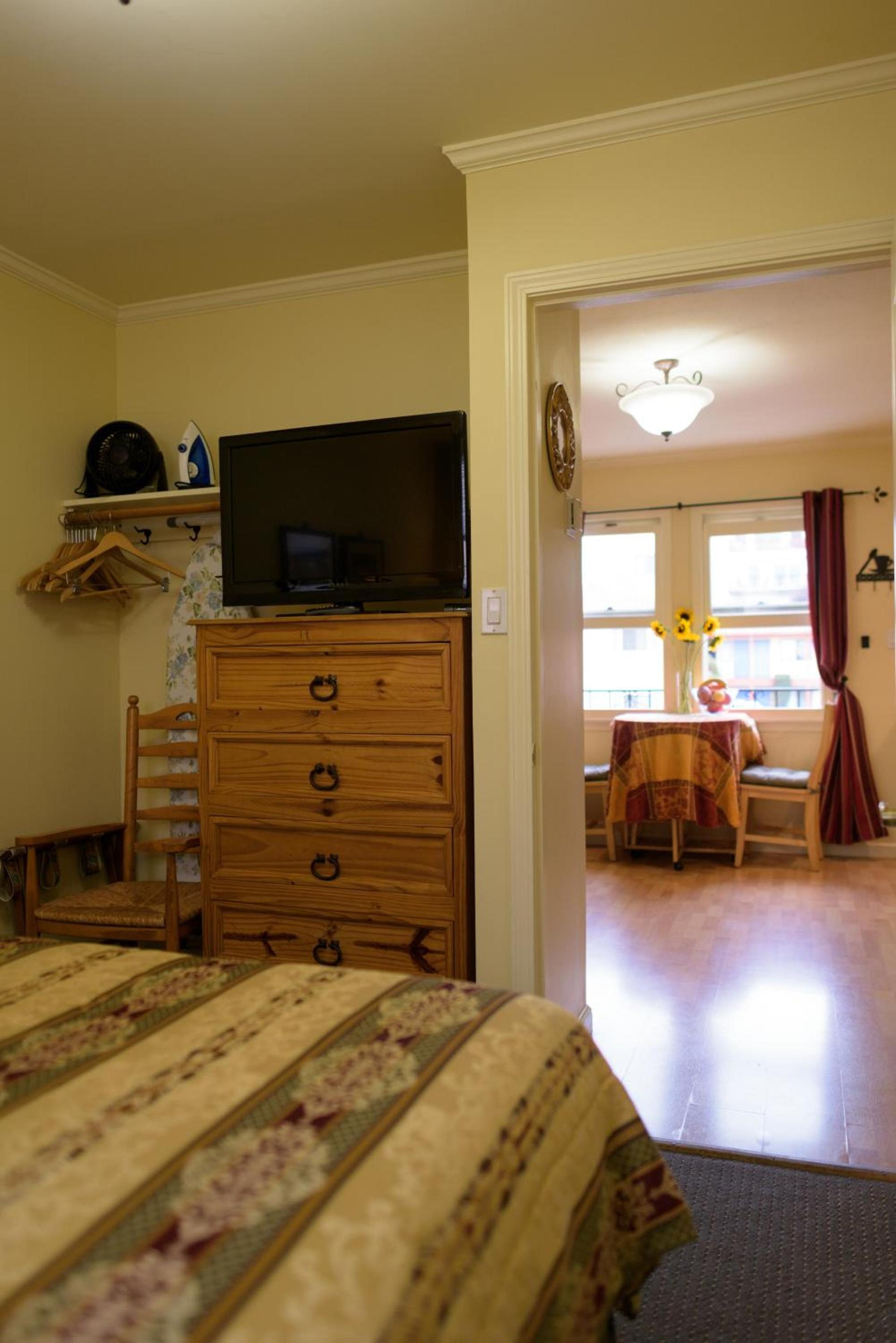 Marina Motel photo 93