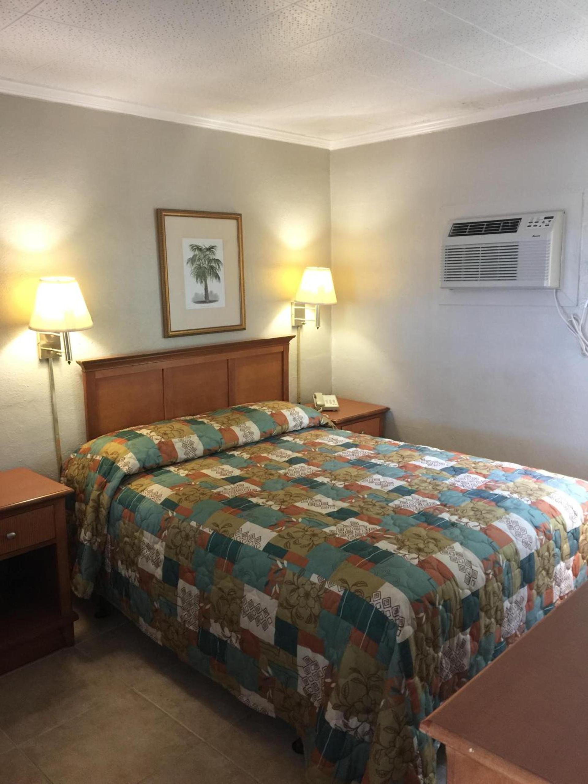 Campbell Motel photo 8