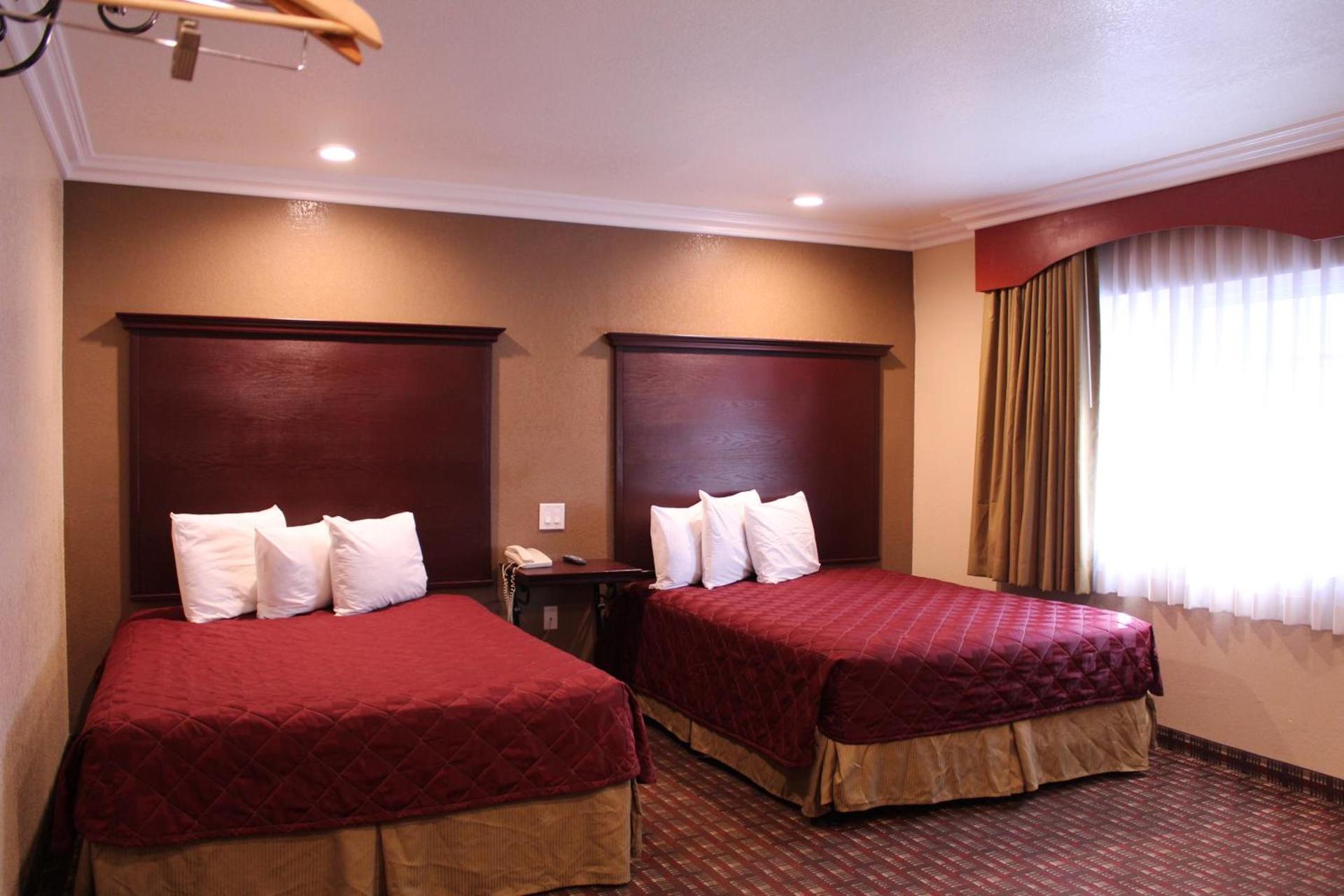 Budget Inn Anaheim near Disneyland Drive photo 23