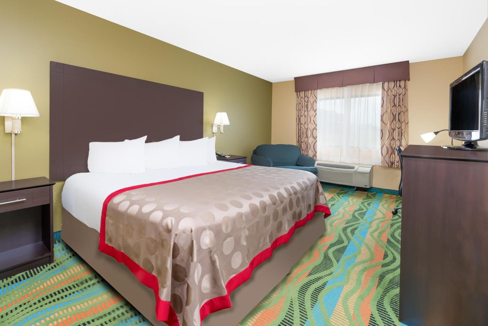 Ramada by Wyndham Vandalia photo 22