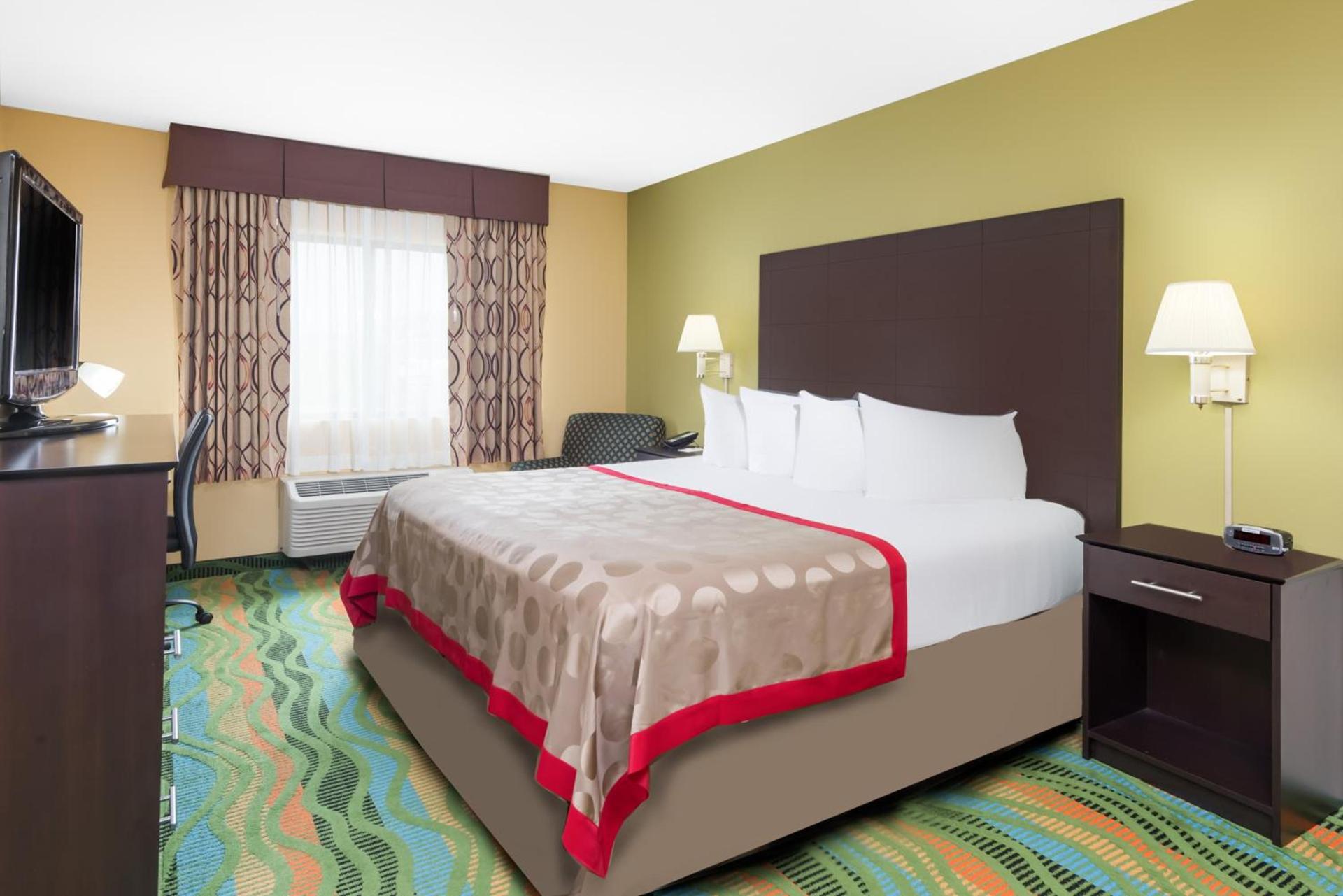 Ramada by Wyndham Vandalia photo 14