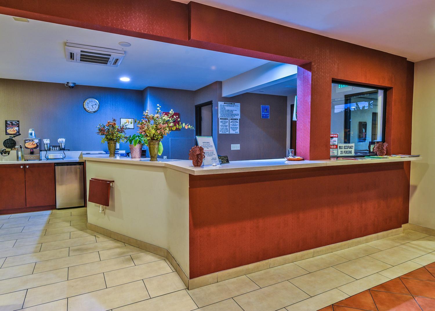 Chariot Inn Glendale - Pasadena photo 7