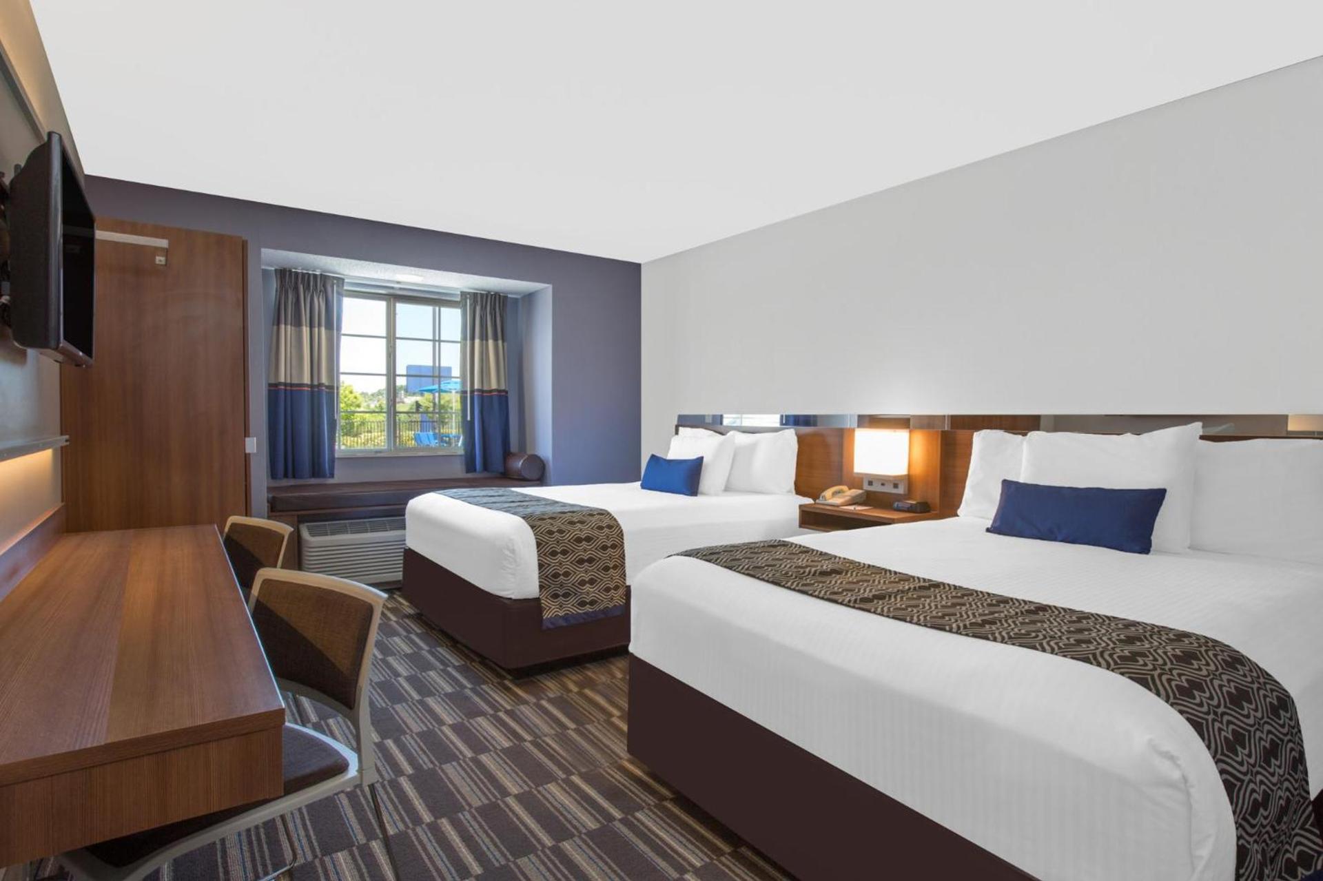Microtel Inn & Suites by Wyndham Gardendale - Birmingham North photo 23