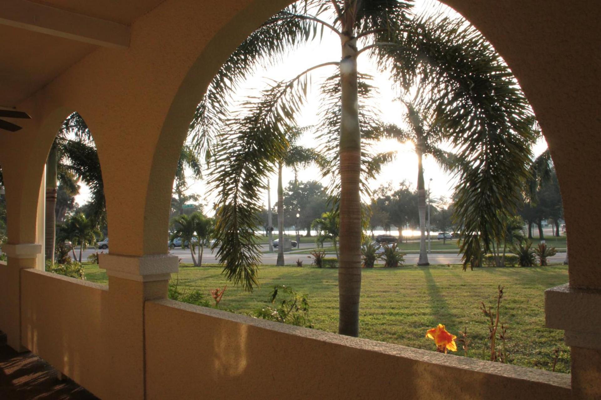 Crystal Bay Historic Hotel photo 18