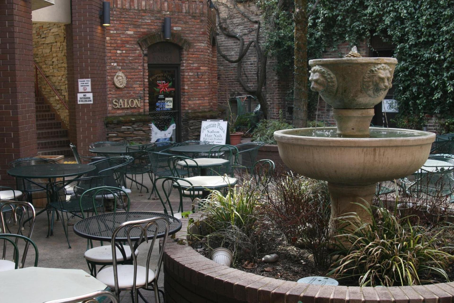 Historic Cary House Hotel photo 32
