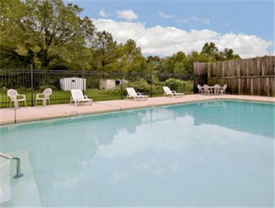 Days Inn by Wyndham Alma ARKANSAS photo 17