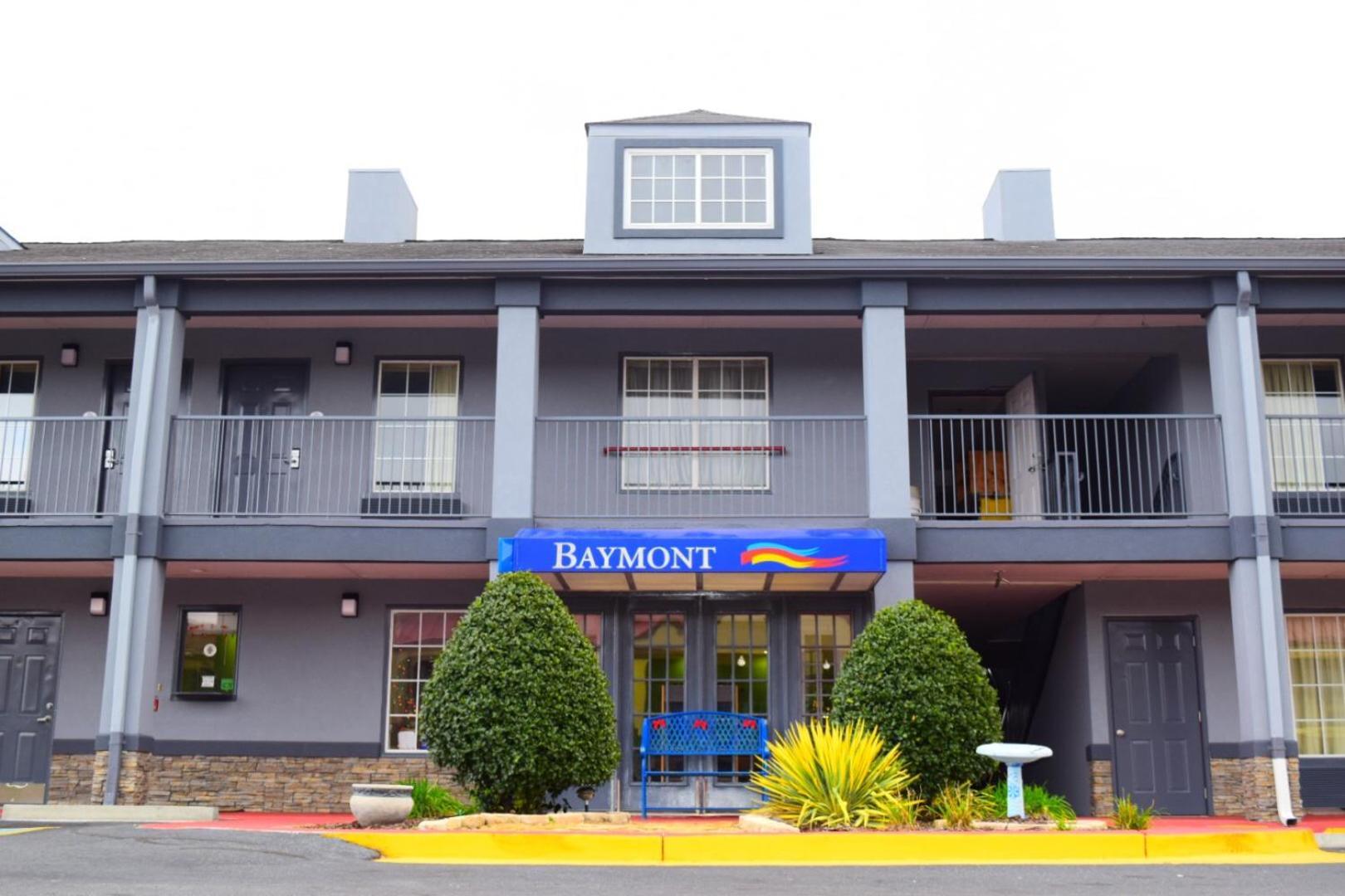Baymont by Wyndham Warner Robins photo 56
