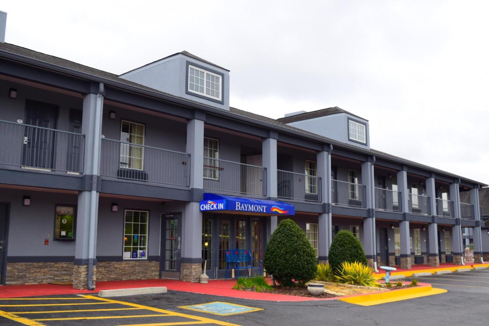 Baymont by Wyndham Warner Robins photo 54