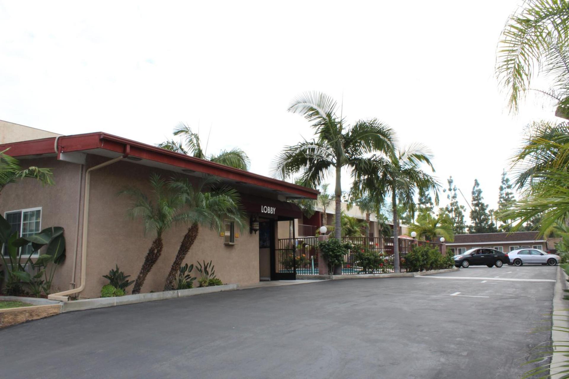 Budget Inn Anaheim near Disneyland Drive photo 8