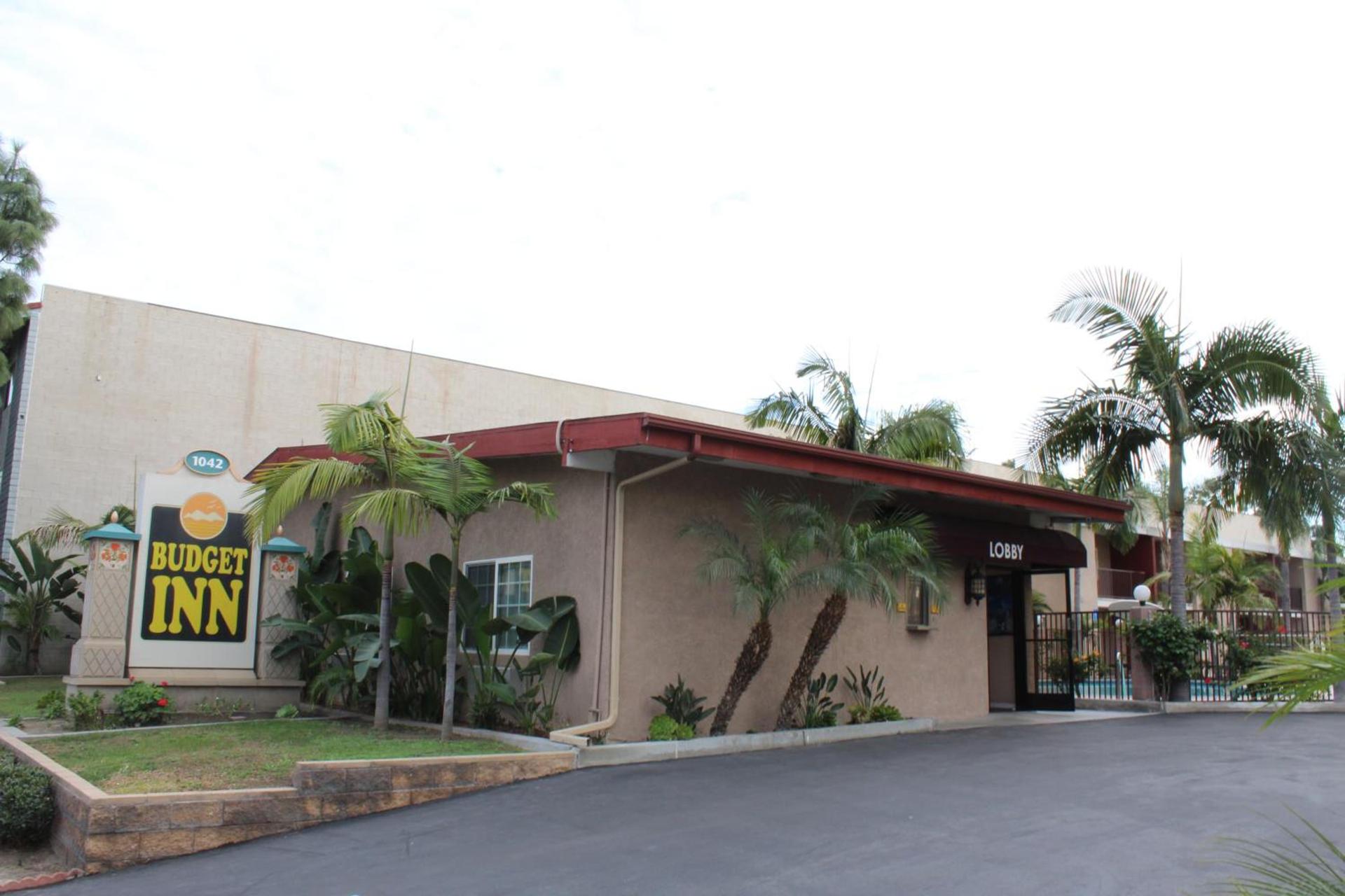 Budget Inn Anaheim near Disneyland Drive photo 1