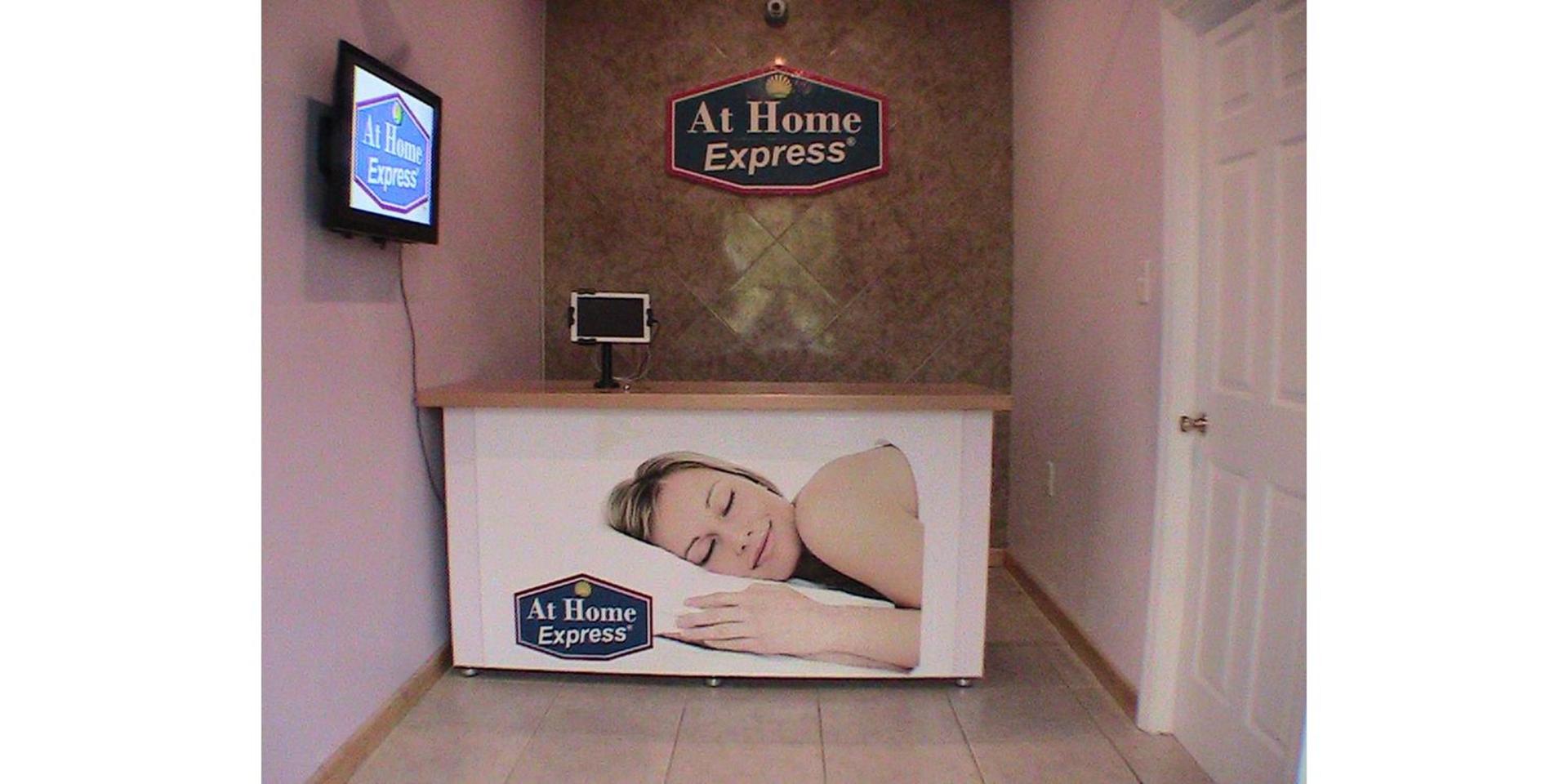 At Home Express Tangerine Inn photo 17
