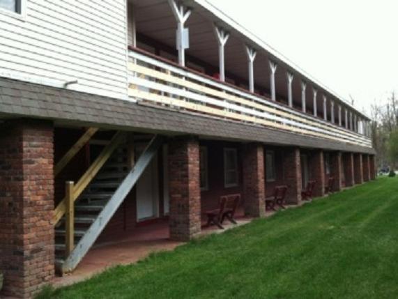 Waterford Inn photo 3