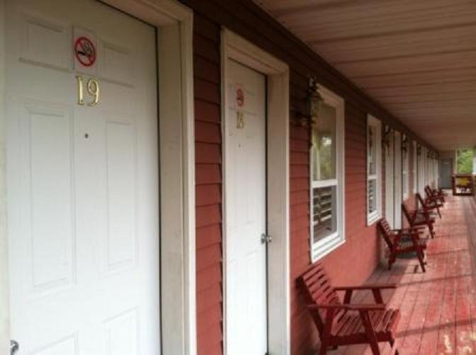 Waterford Inn photo 1