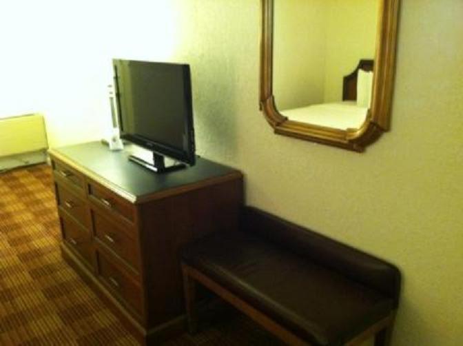 Waterford Inn photo 10