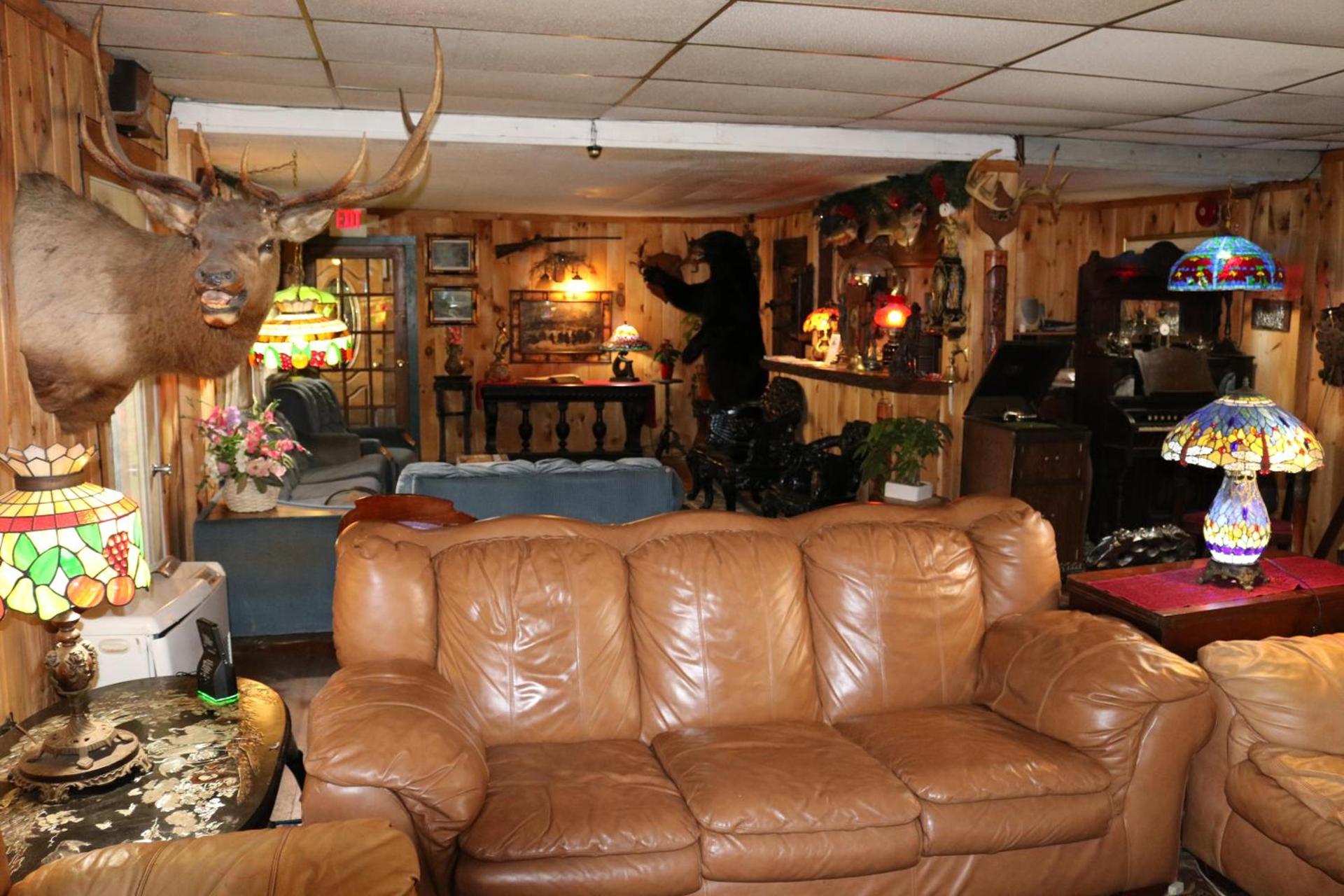 Colonial Inn photo 8