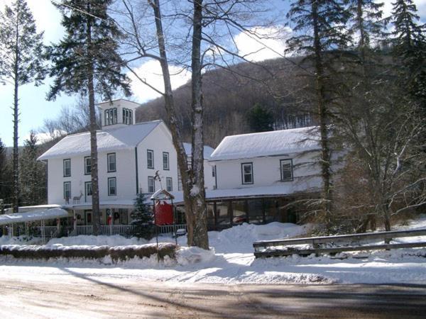 Colonial Inn photo 26