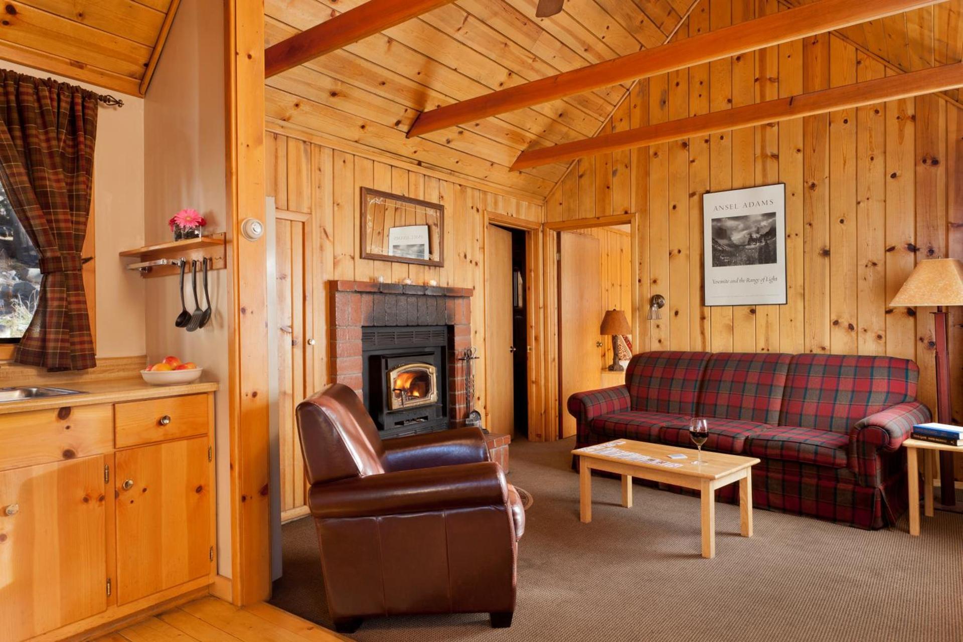 Tamarack Lodge photo 27