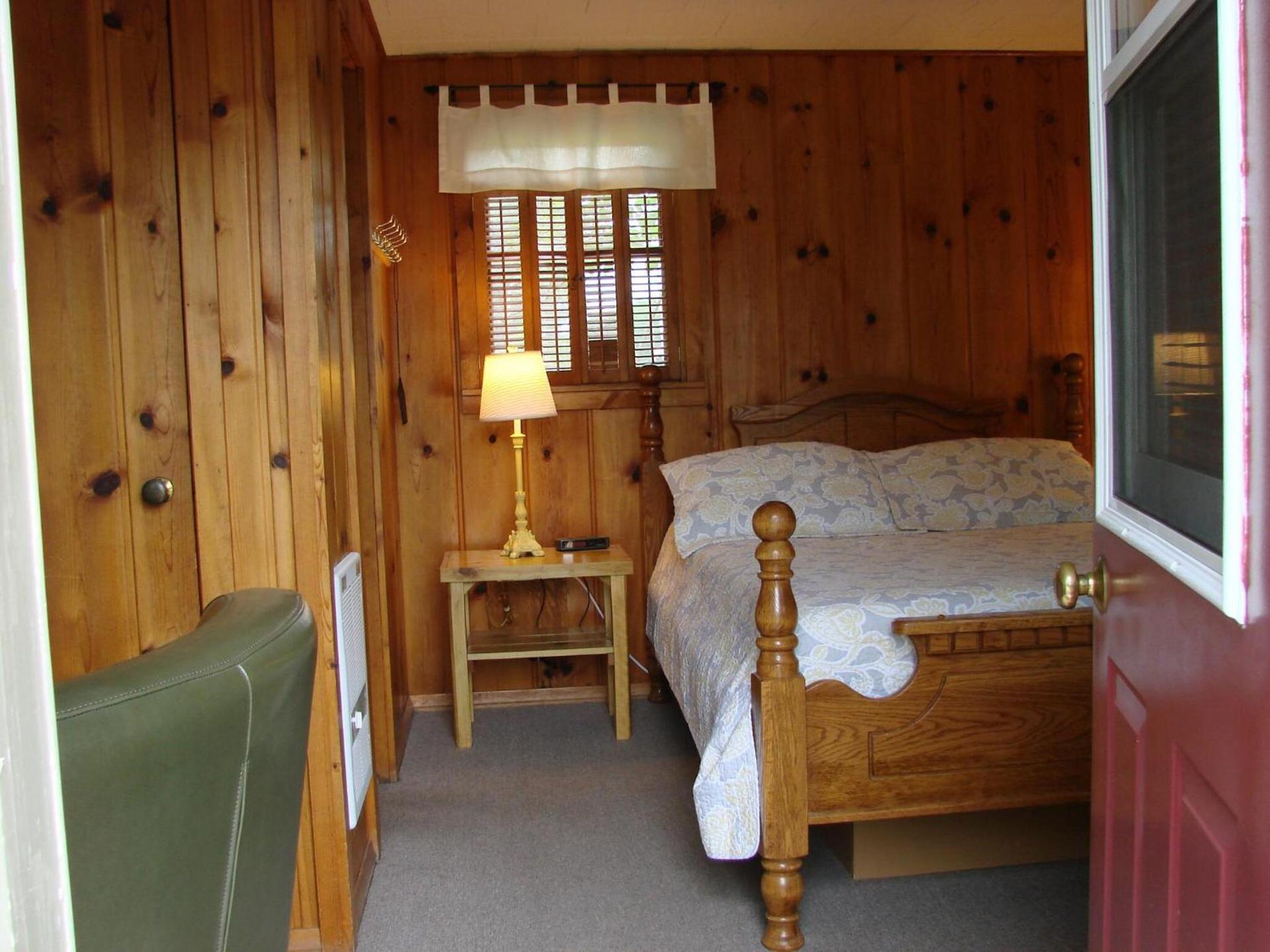 Cedar Ridge Cabins photo 45