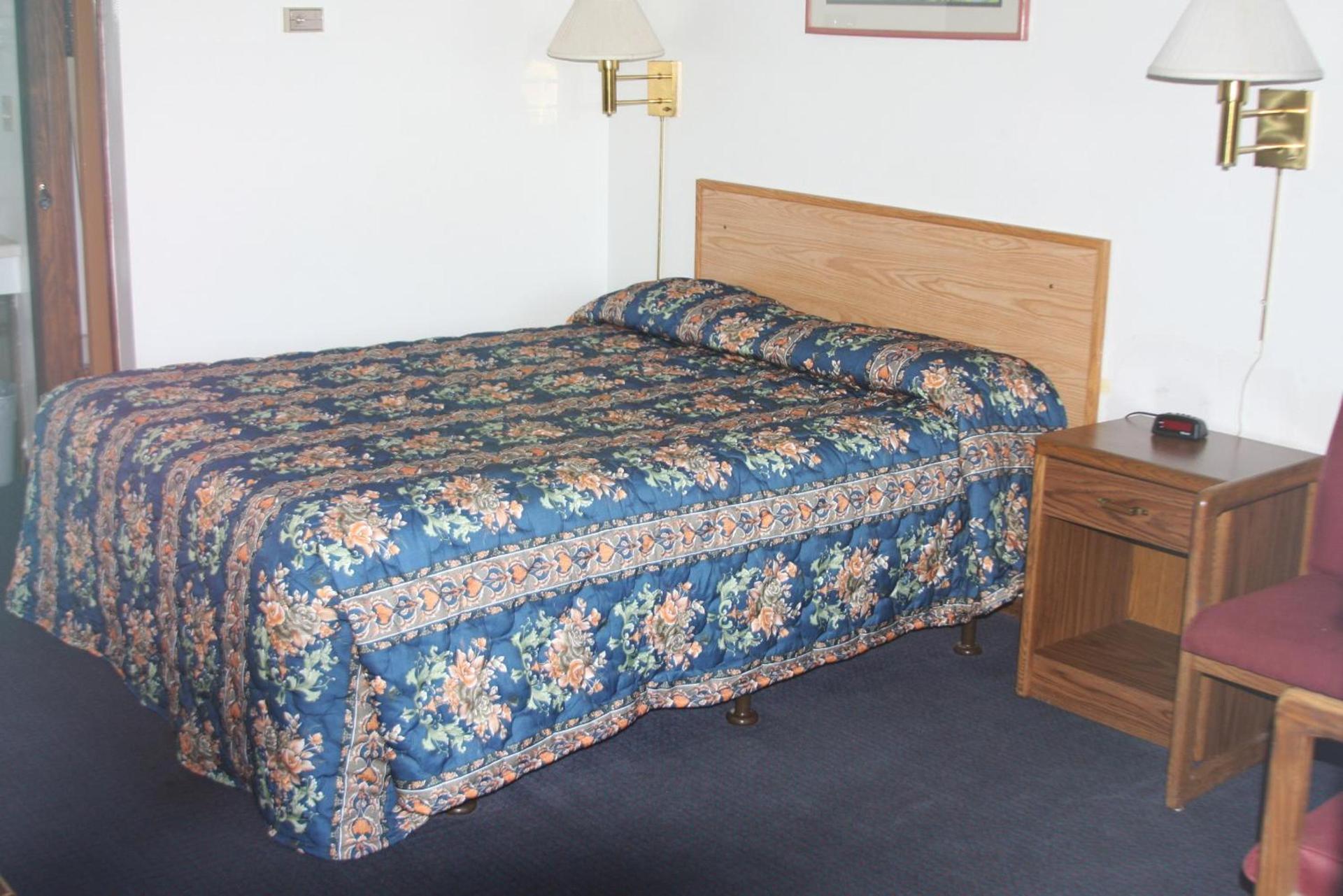 Viking Jr. Motel photo 23