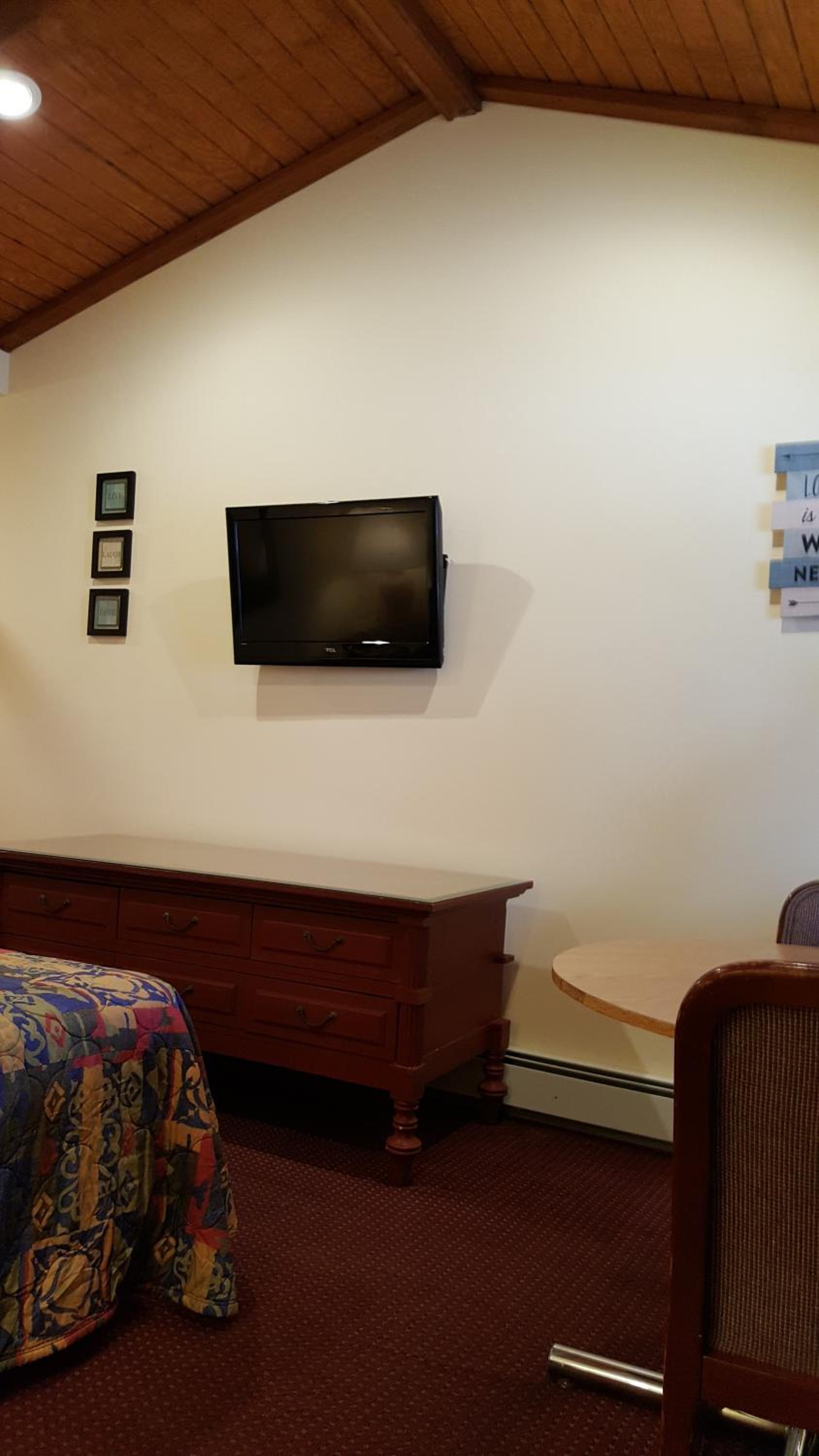 Atlantic Motel photo 42