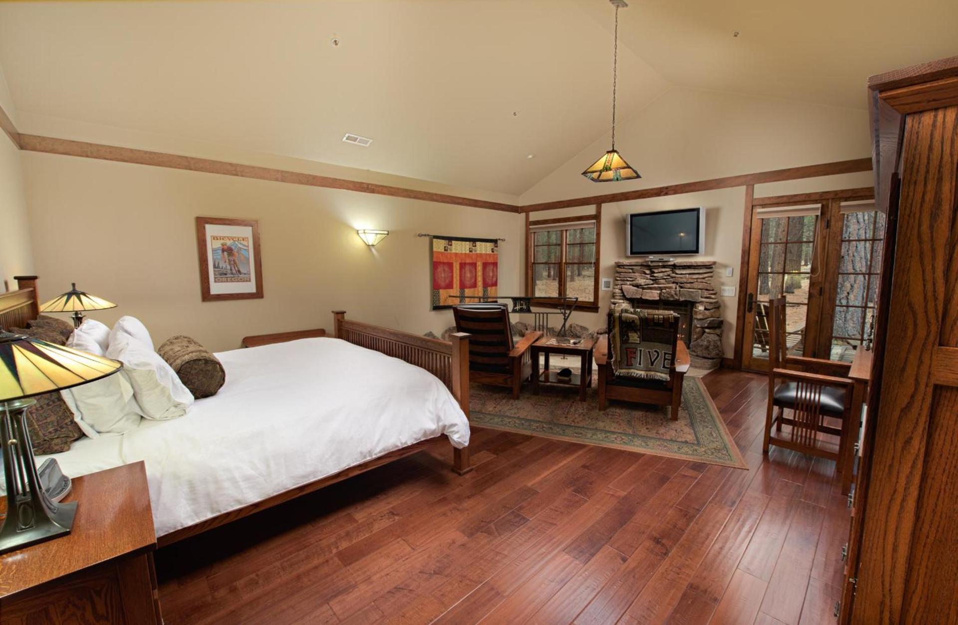 FivePine Lodge photo 57