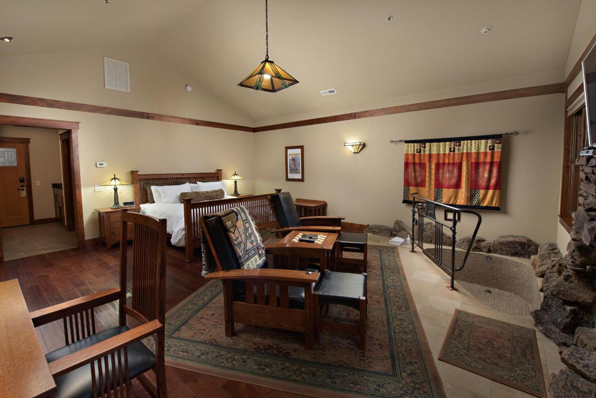 FivePine Lodge photo 58