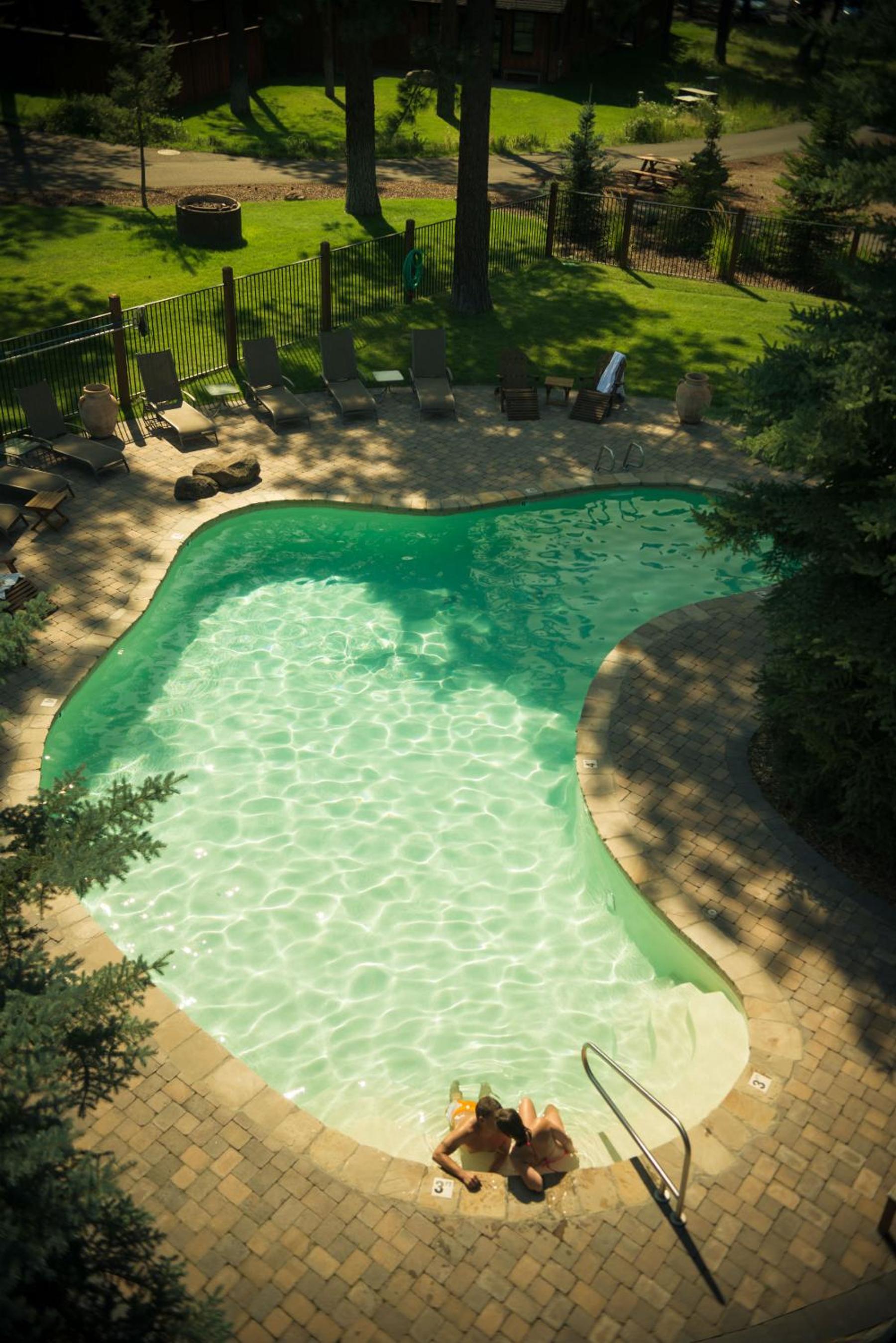 FivePine Lodge photo 28