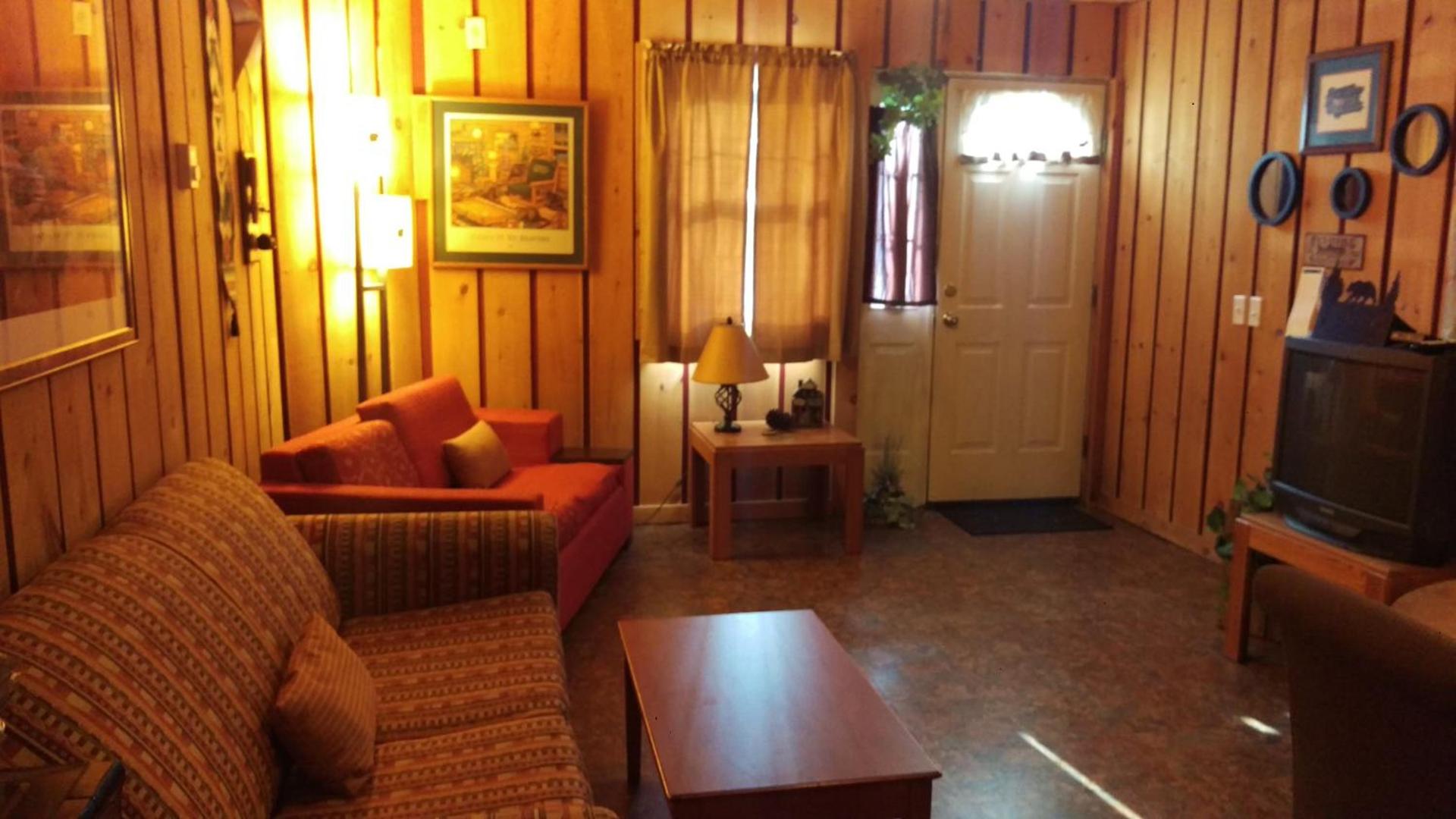 Alpine Motel photo 2
