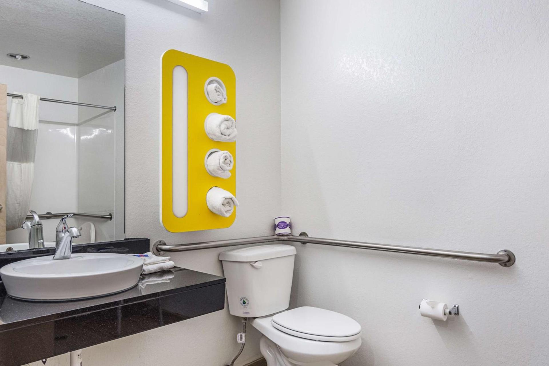 Motel 6-Mcalester, OK photo 21