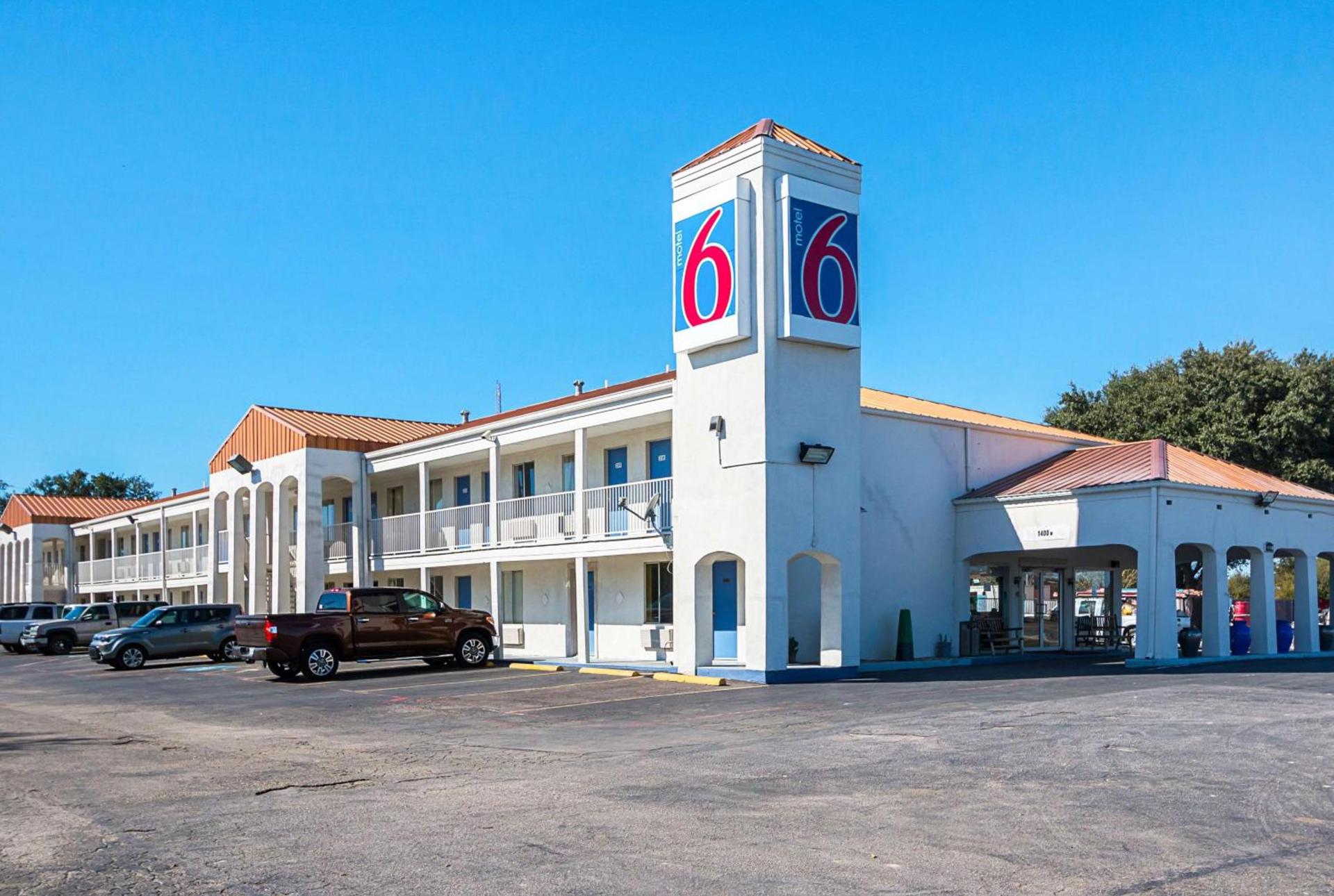 Motel 6-Round Rock, TX photo 46