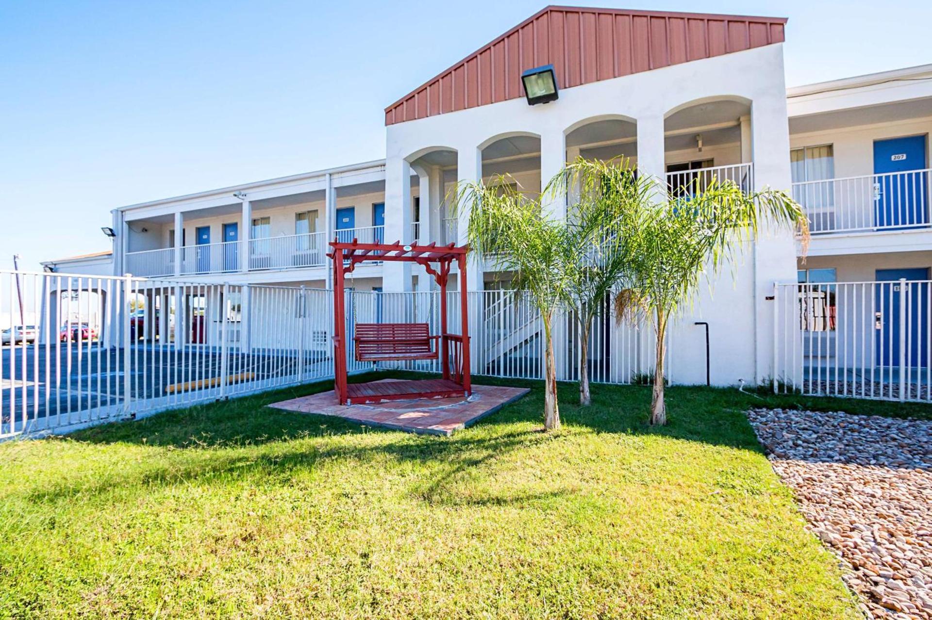 Motel 6-Round Rock, TX photo 47