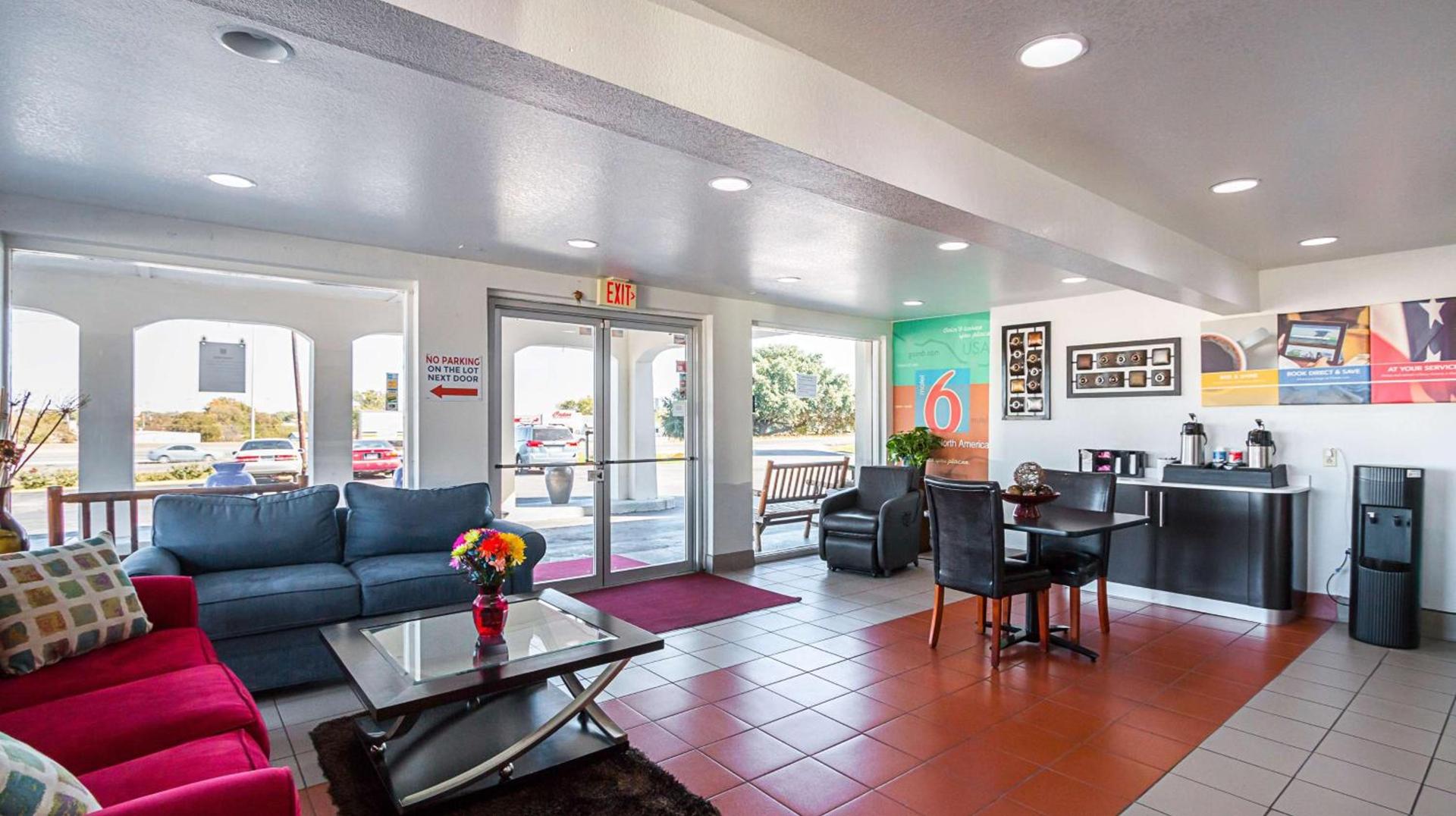 Motel 6-Round Rock, TX photo 38