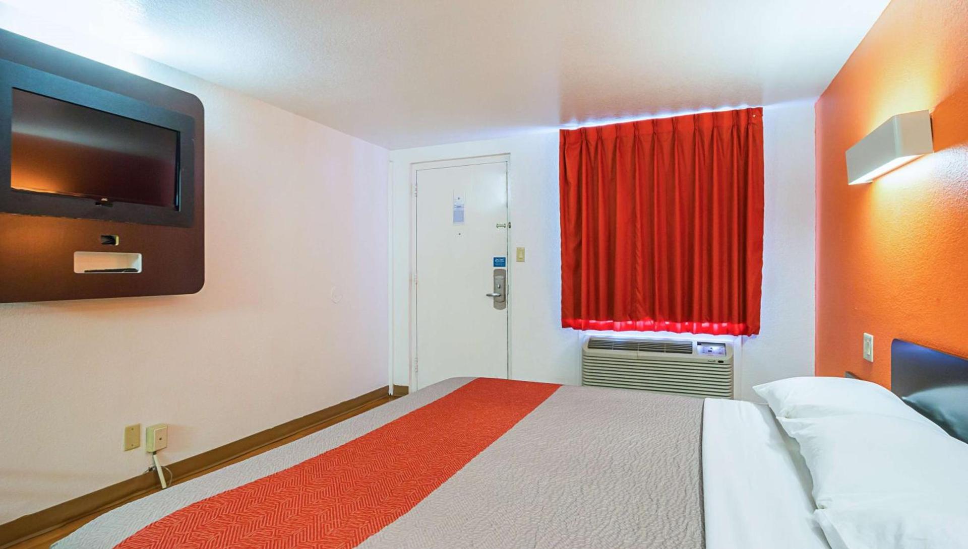 Motel 6-Round Rock, TX photo 27