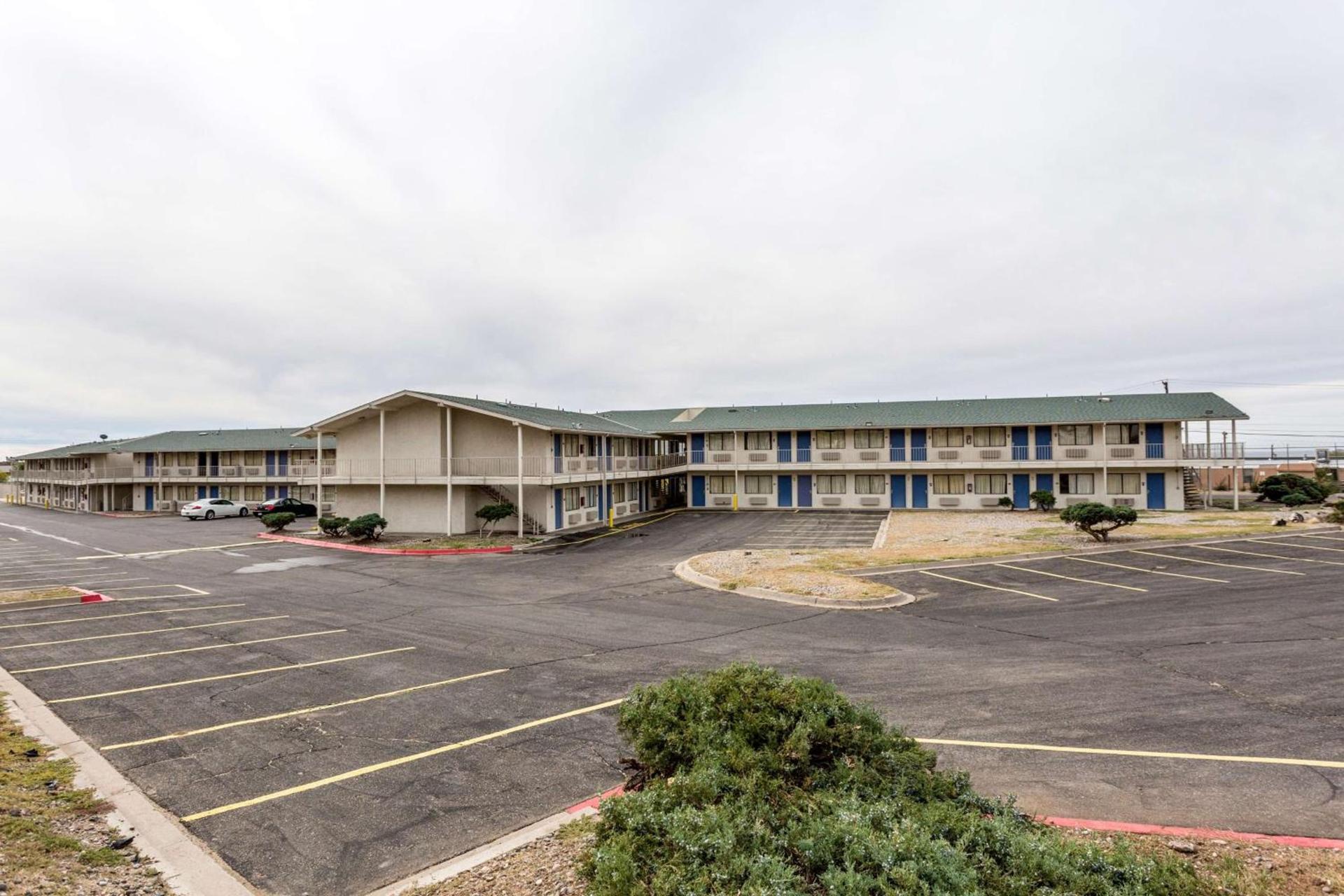 Motel 6 Albuquerque Northeast photo 6