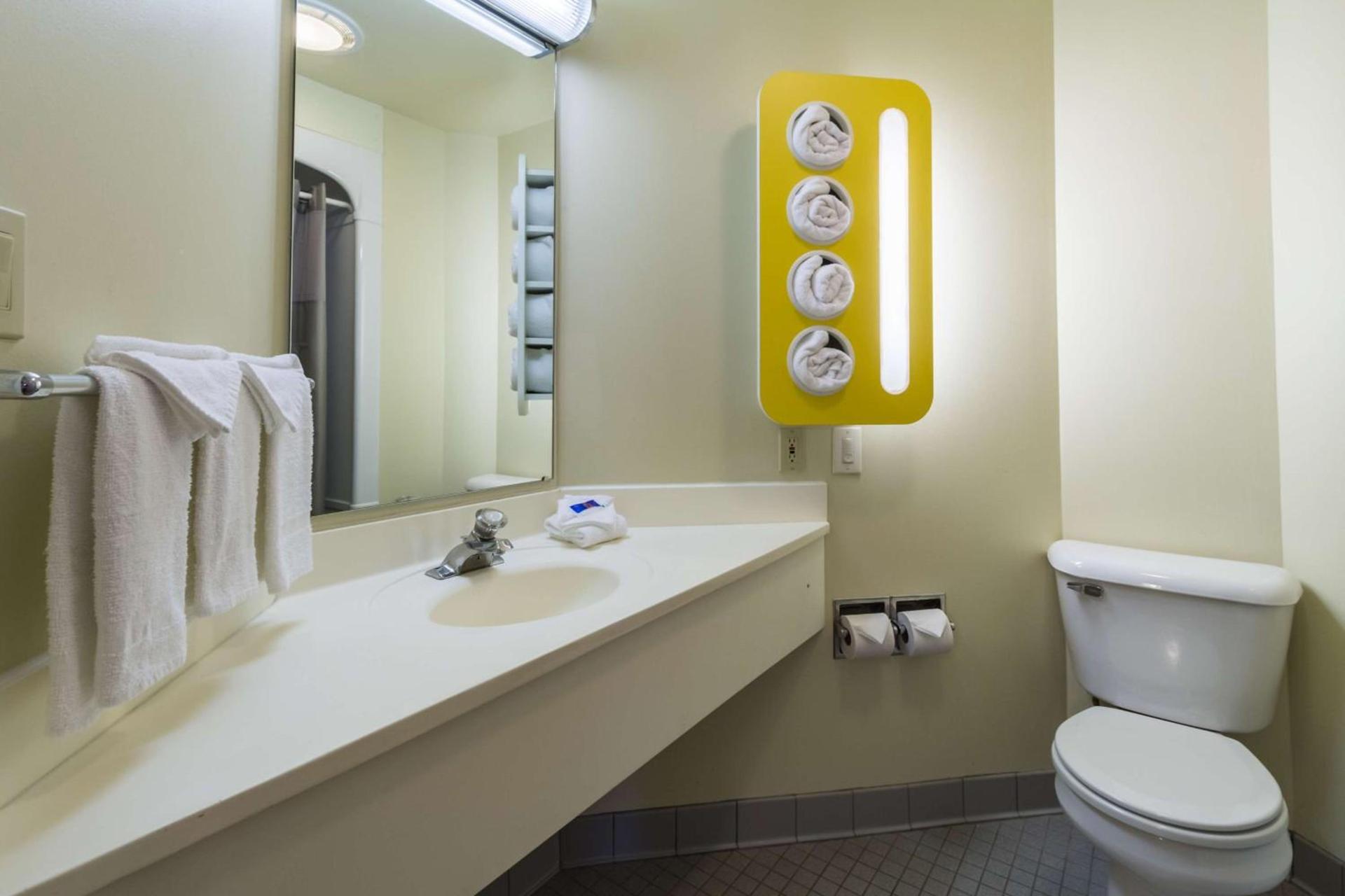Motel 6-Milan, OH - Sandusky photo 10