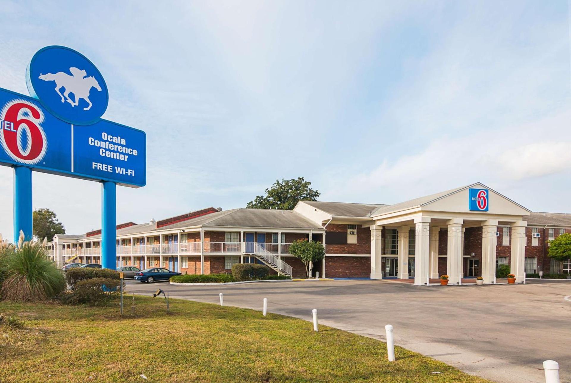 Motel 6-Ocala, FL - Conference Center photo 1