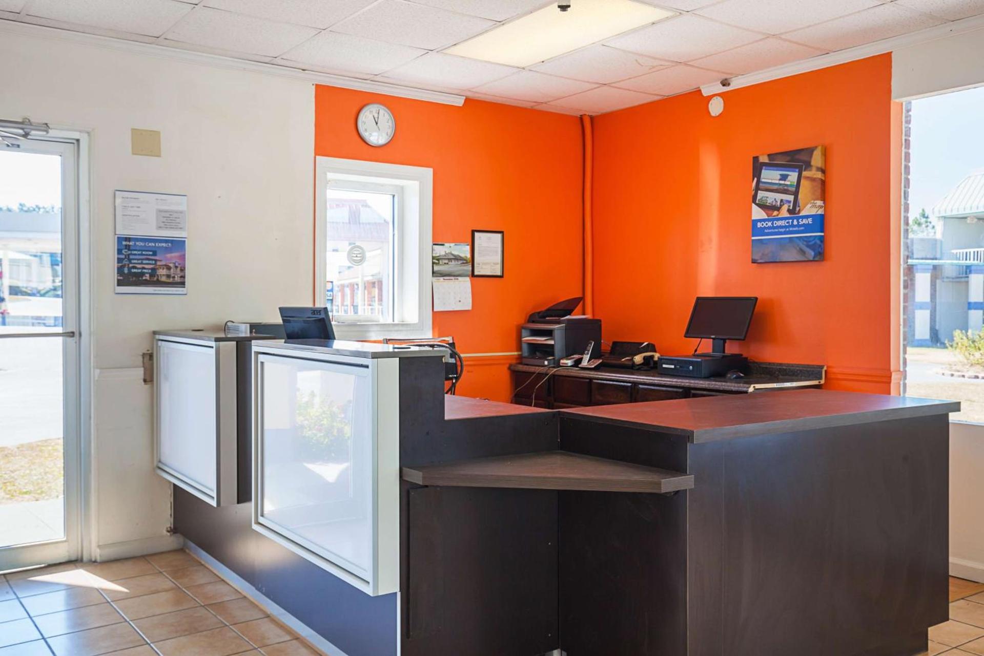 Motel 6-Tifton, GA photo 21