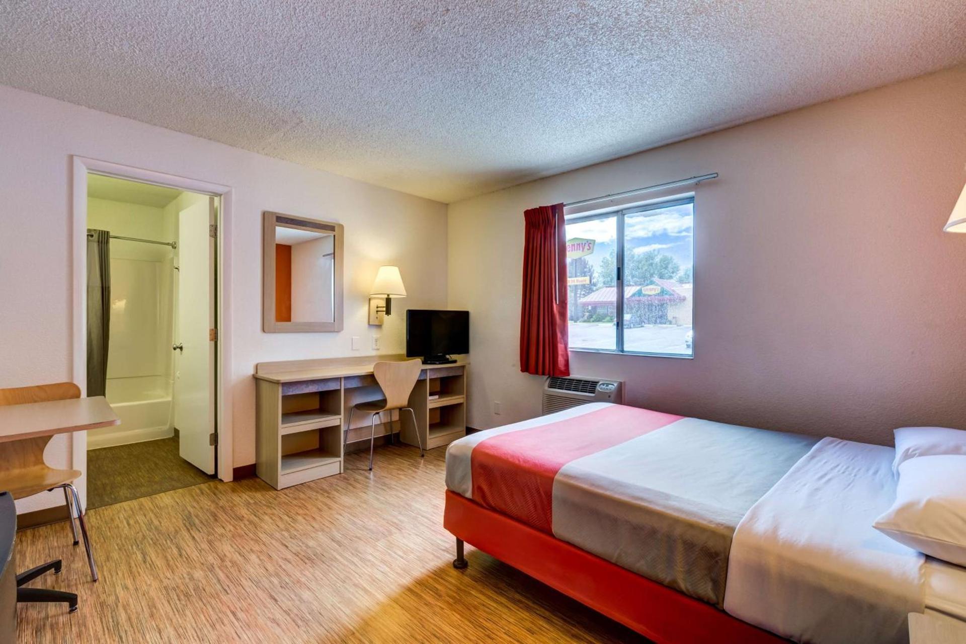 Motel 6-Wheat Ridge, CO - West - Denver North photo 27