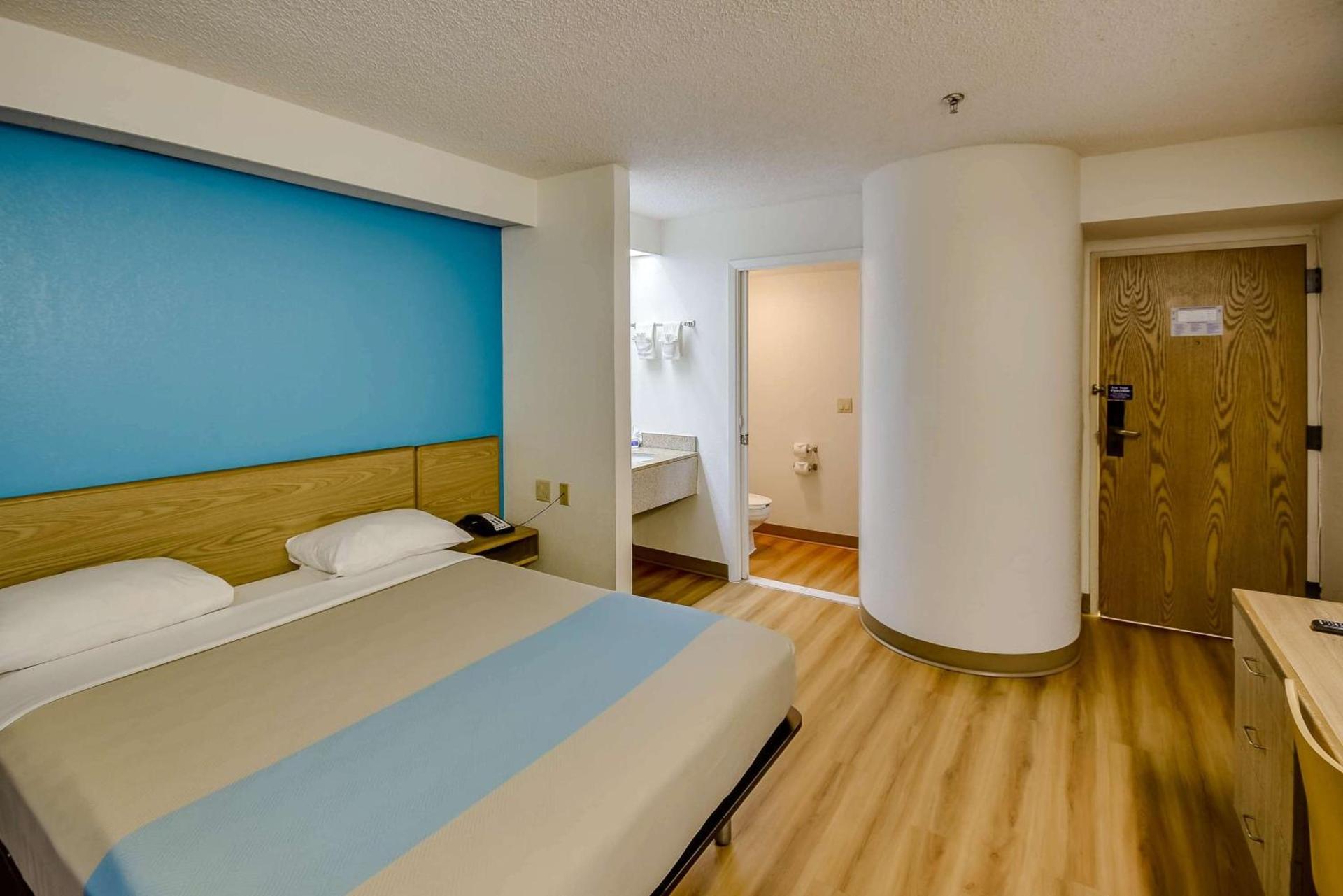 Motel 6-Katy, TX - Houston photo 9