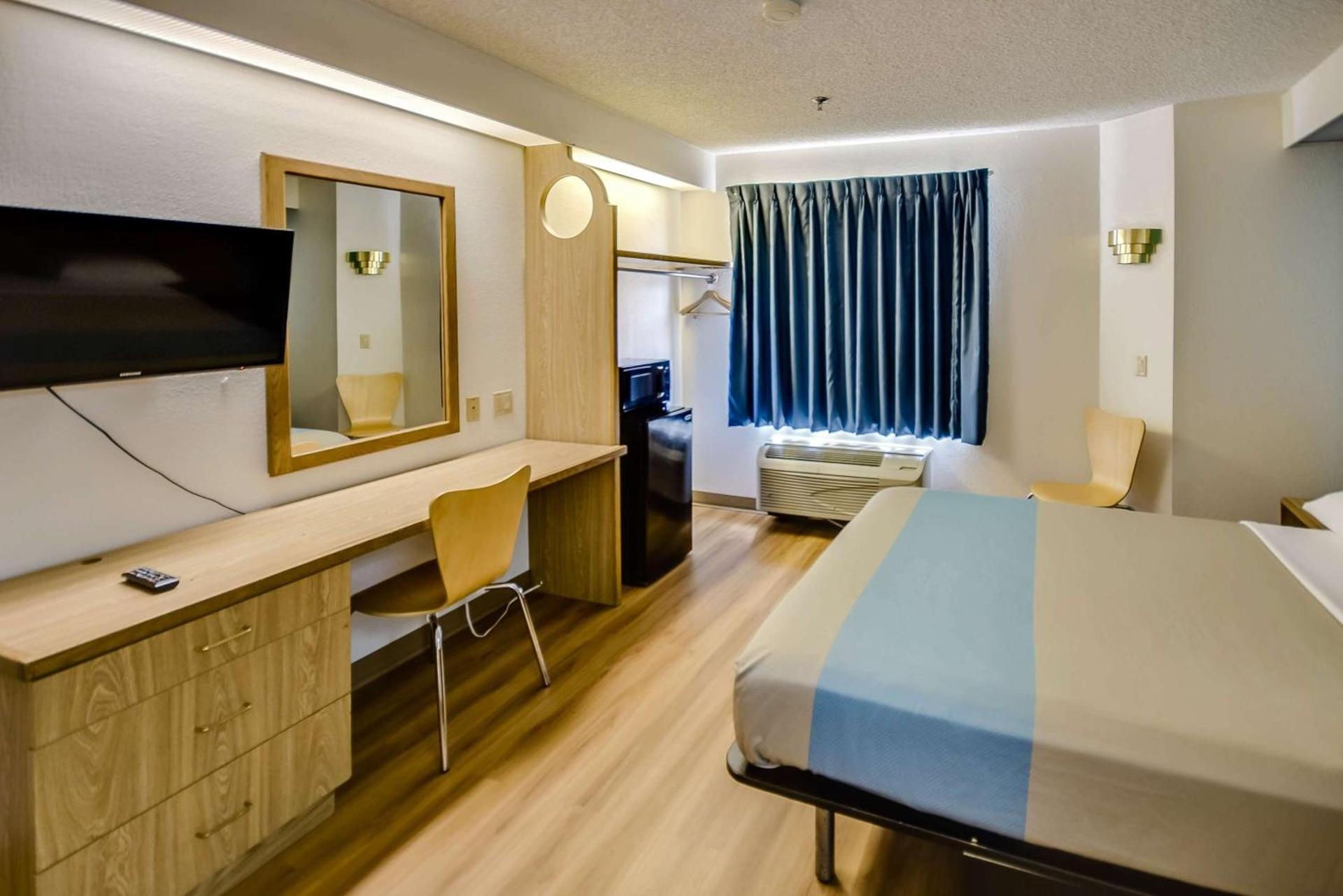 Motel 6-Katy, TX - Houston photo 13