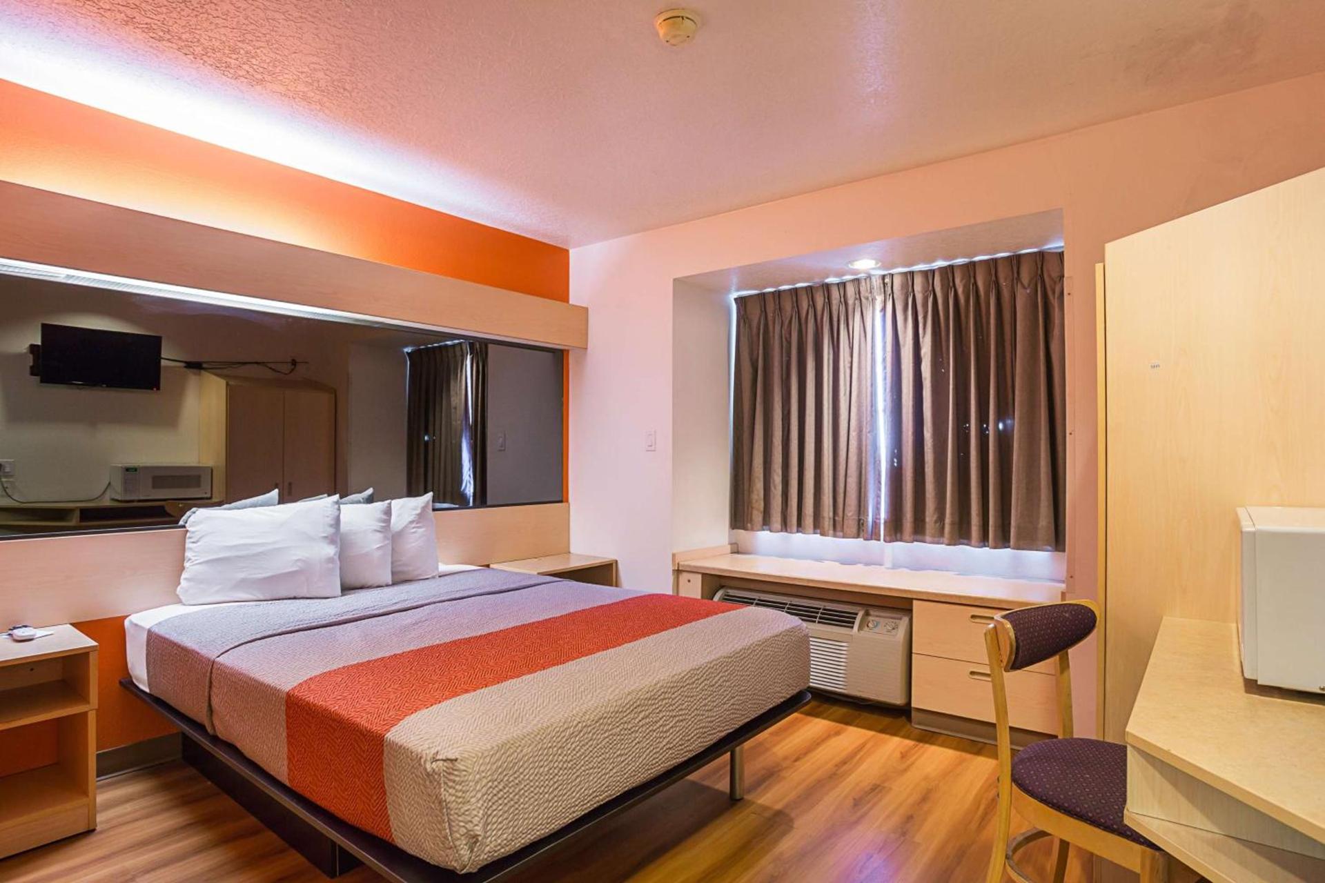 Motel 6-Bernalillo, NM photo 34