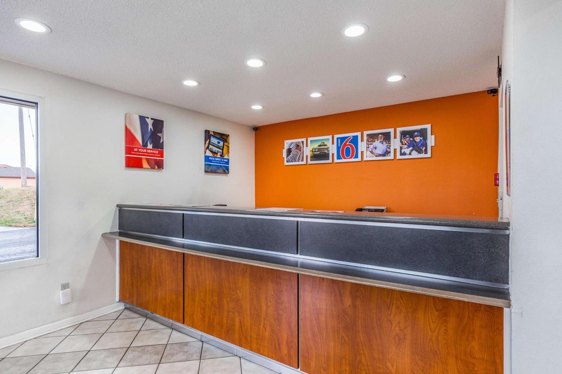 Motel 6-Mount Vernon, IL photo 16