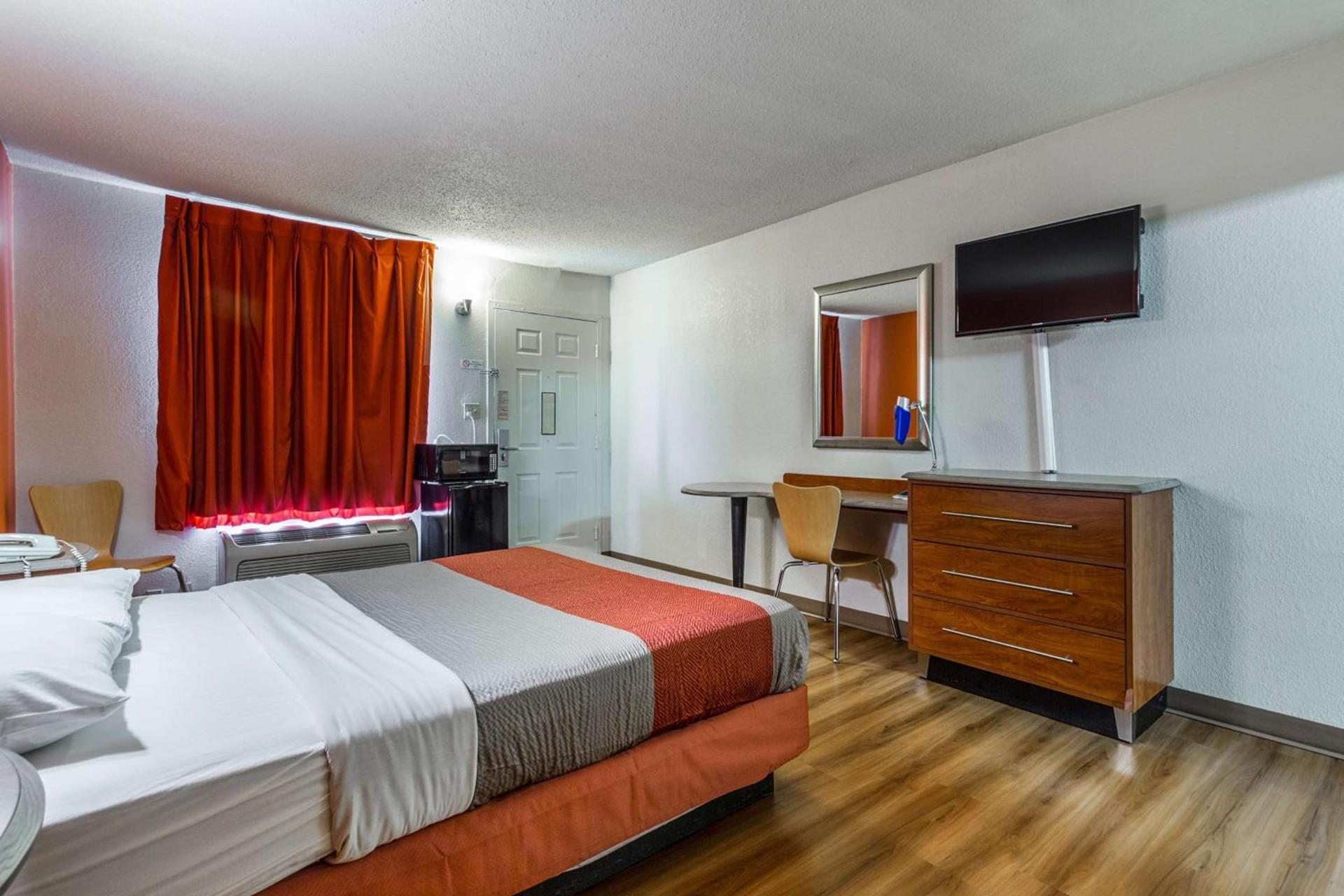 Motel 6-Mount Vernon, IL photo 17