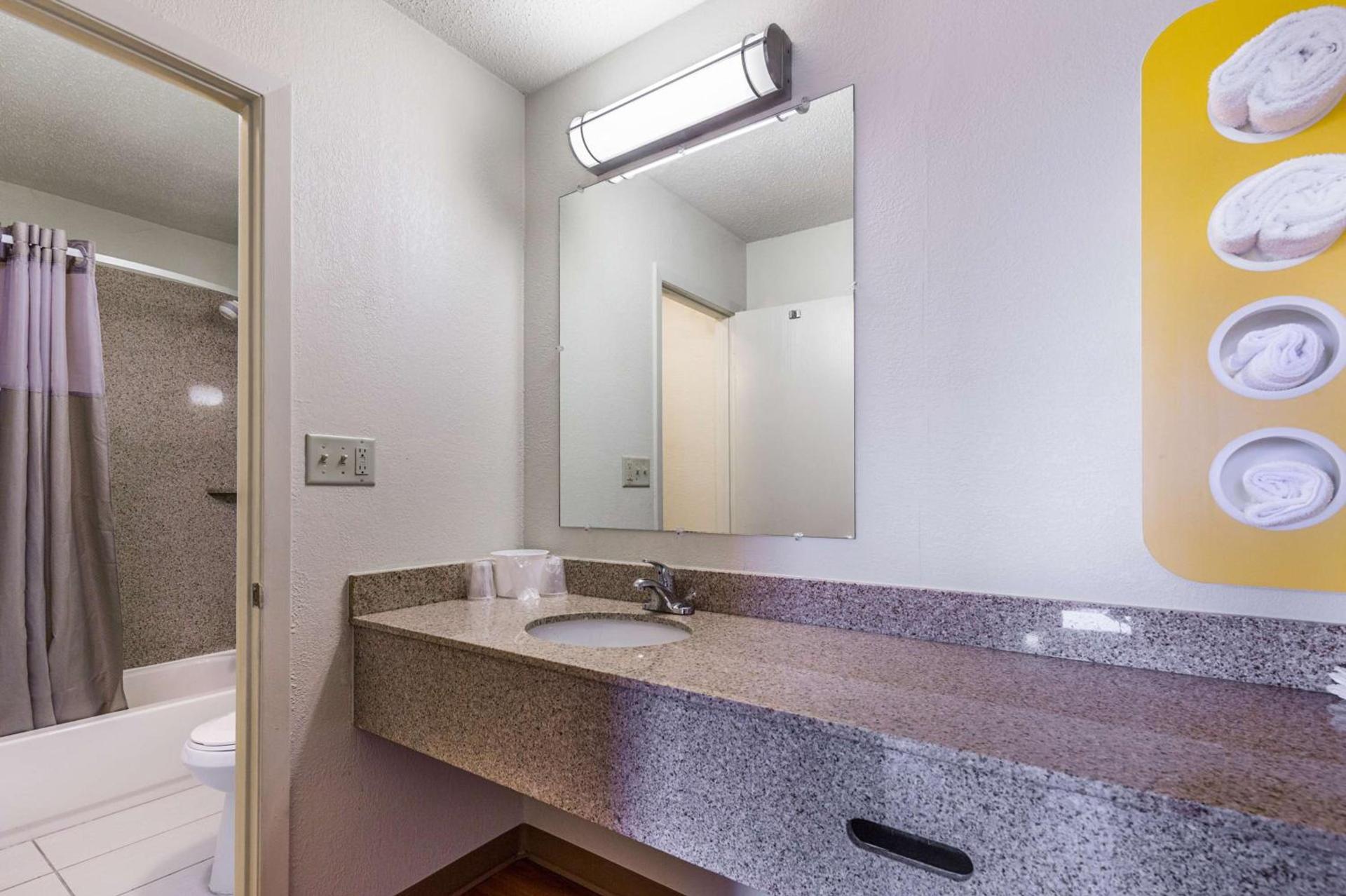 Motel 6-Mount Vernon, IL photo 6