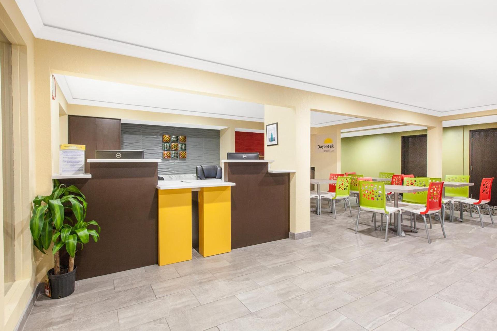Days Inn by Wyndham Miami photo 20