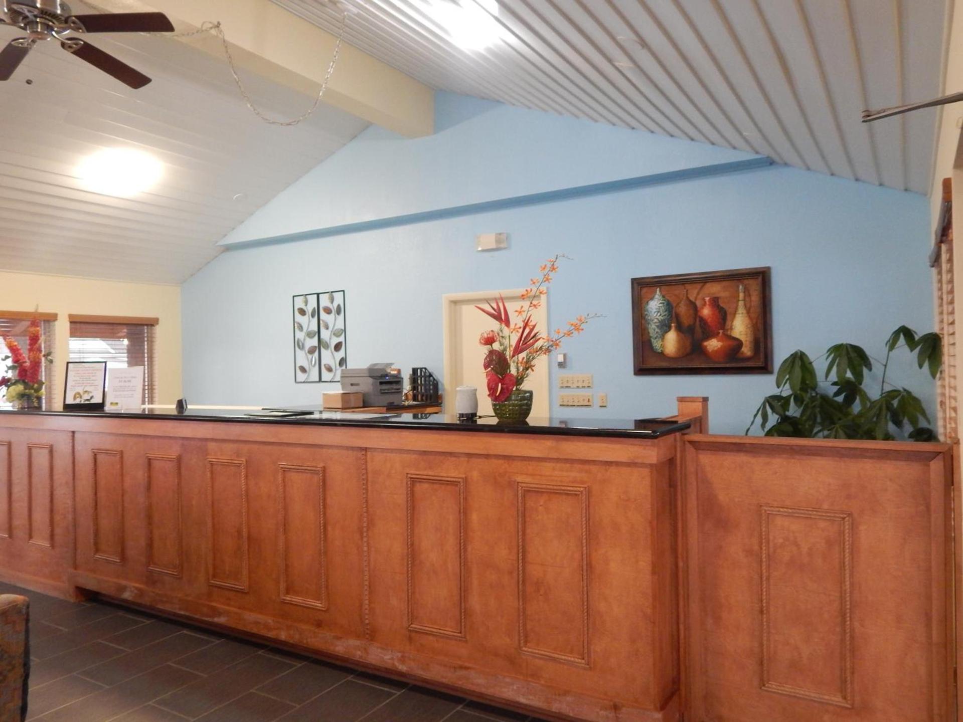 Regency Inn Iola photo 7