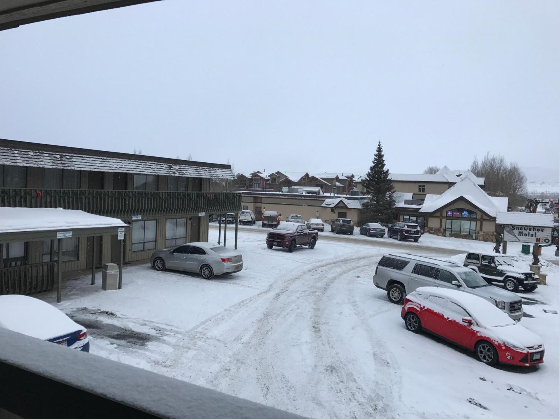 Snowshoe Motel photo 55