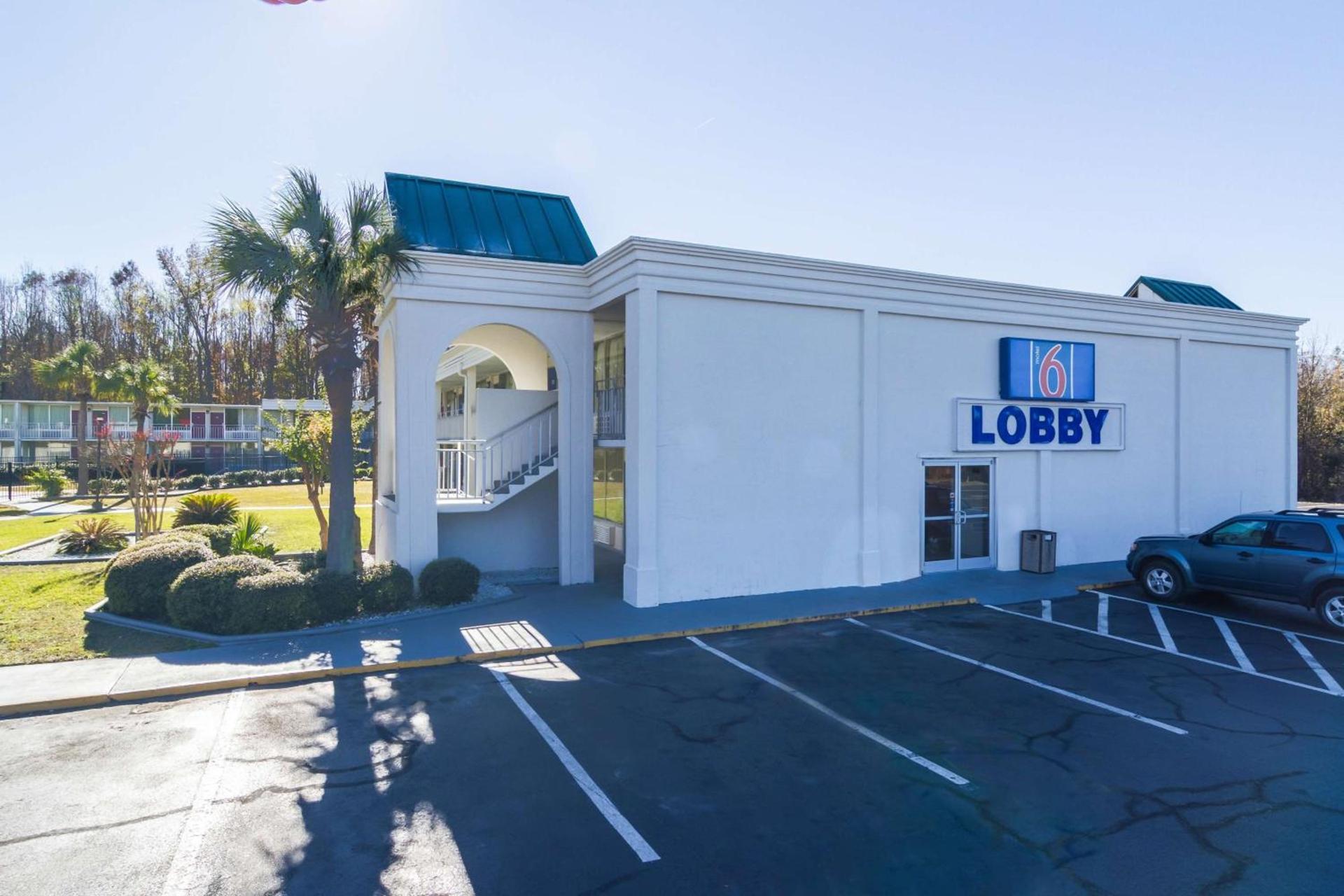 Motel 6-Townsend, GA photo 5