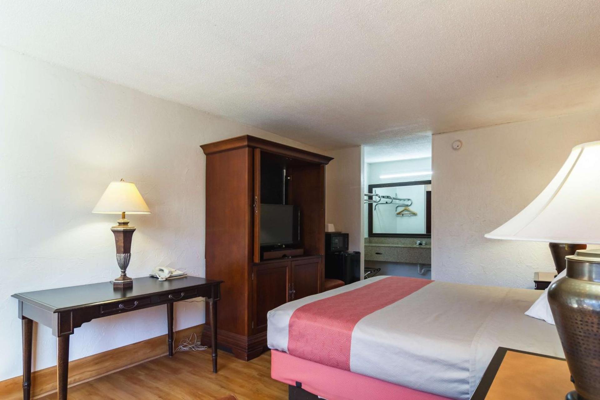 Motel 6-Townsend, GA photo 29